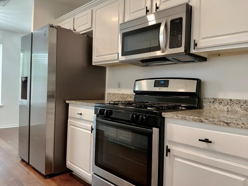 1424 Roxannes Run, Pflugerville, TX 78660