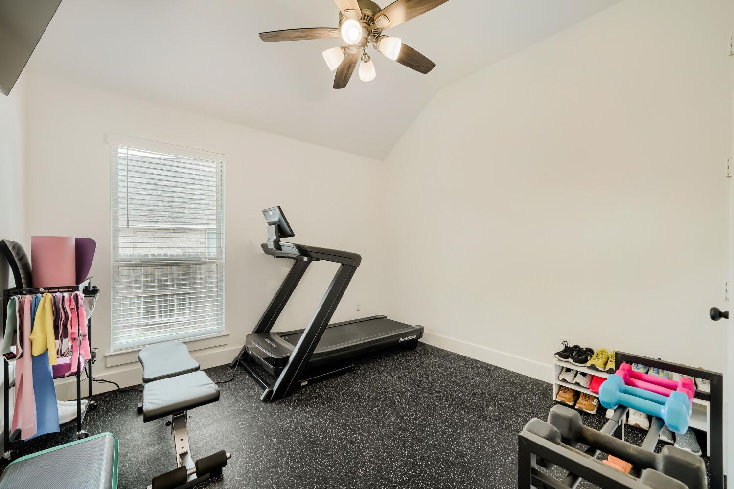 127 Old Glory Loop, Kyle, TX 78640