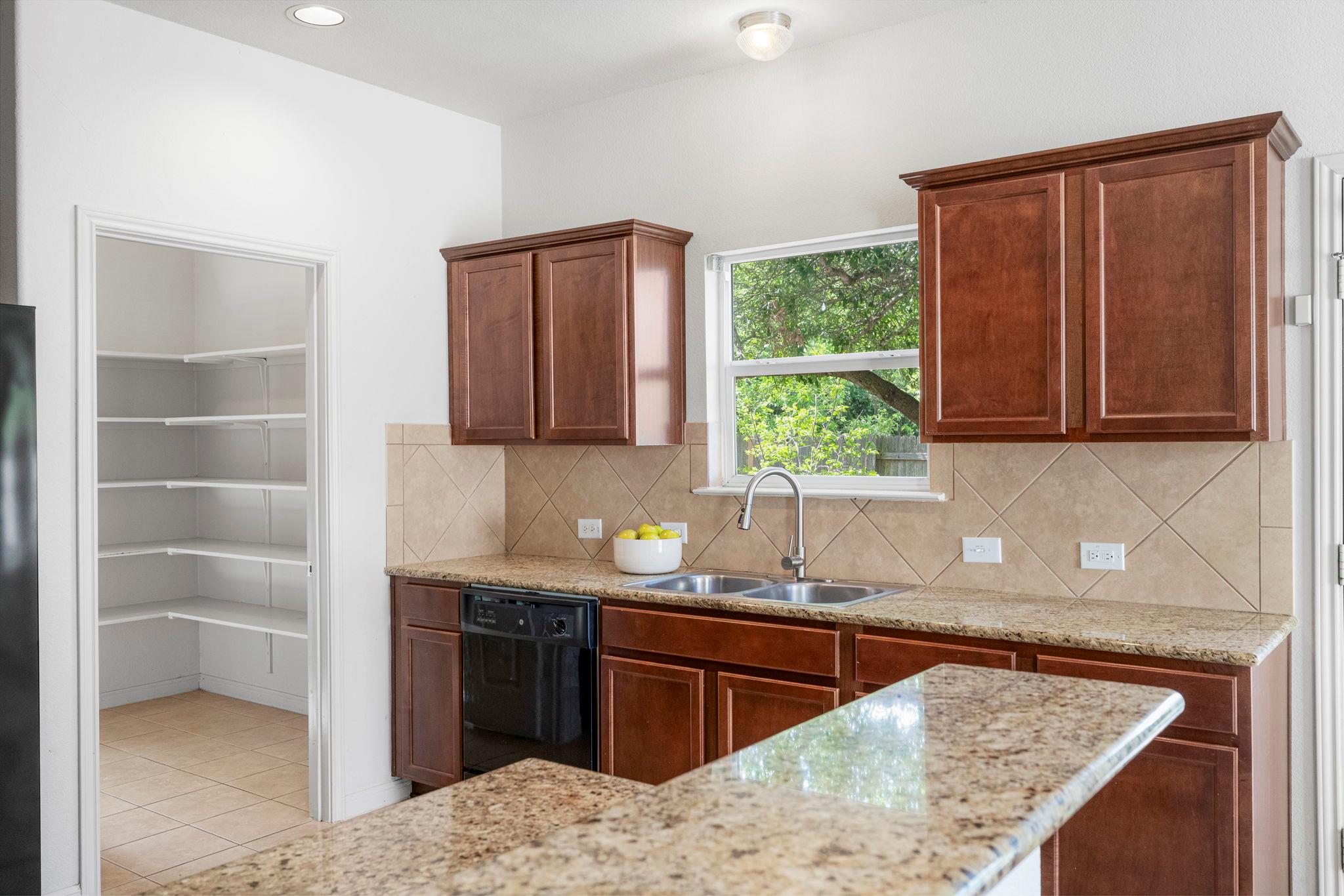 2217 Nestlewood Dr, Austin, TX 78754