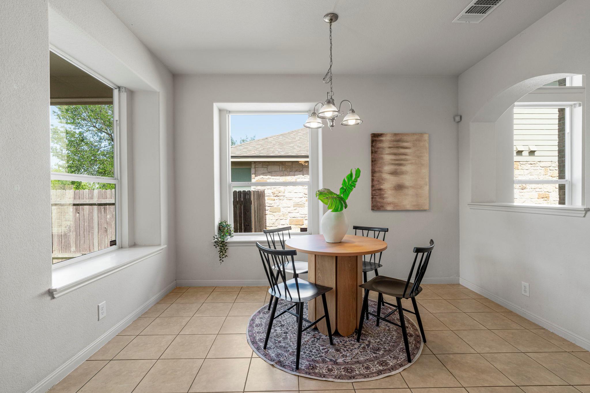 2217 Nestlewood Dr, Austin, TX 78754