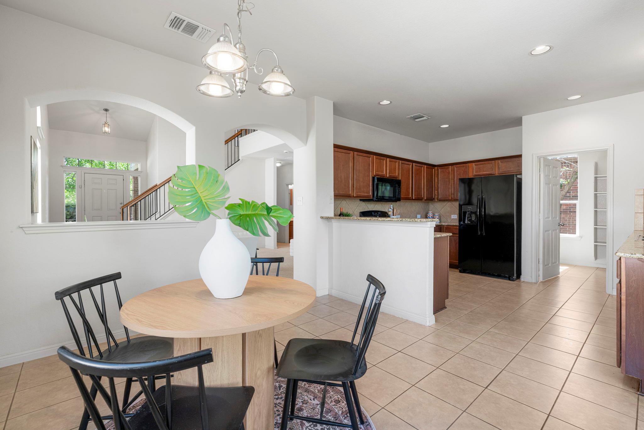 2217 Nestlewood Dr, Austin, TX 78754