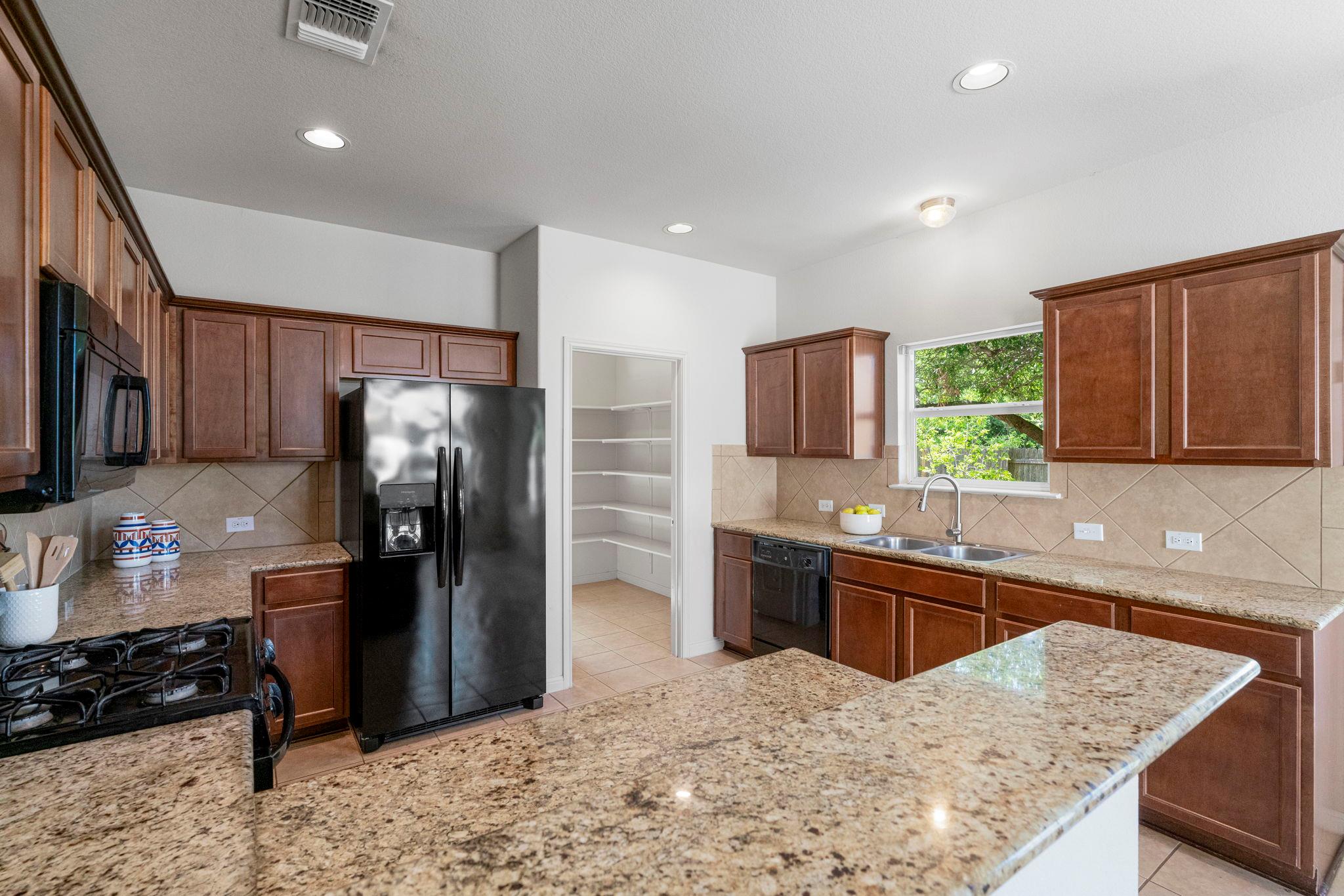 2217 Nestlewood Dr, Austin, TX 78754