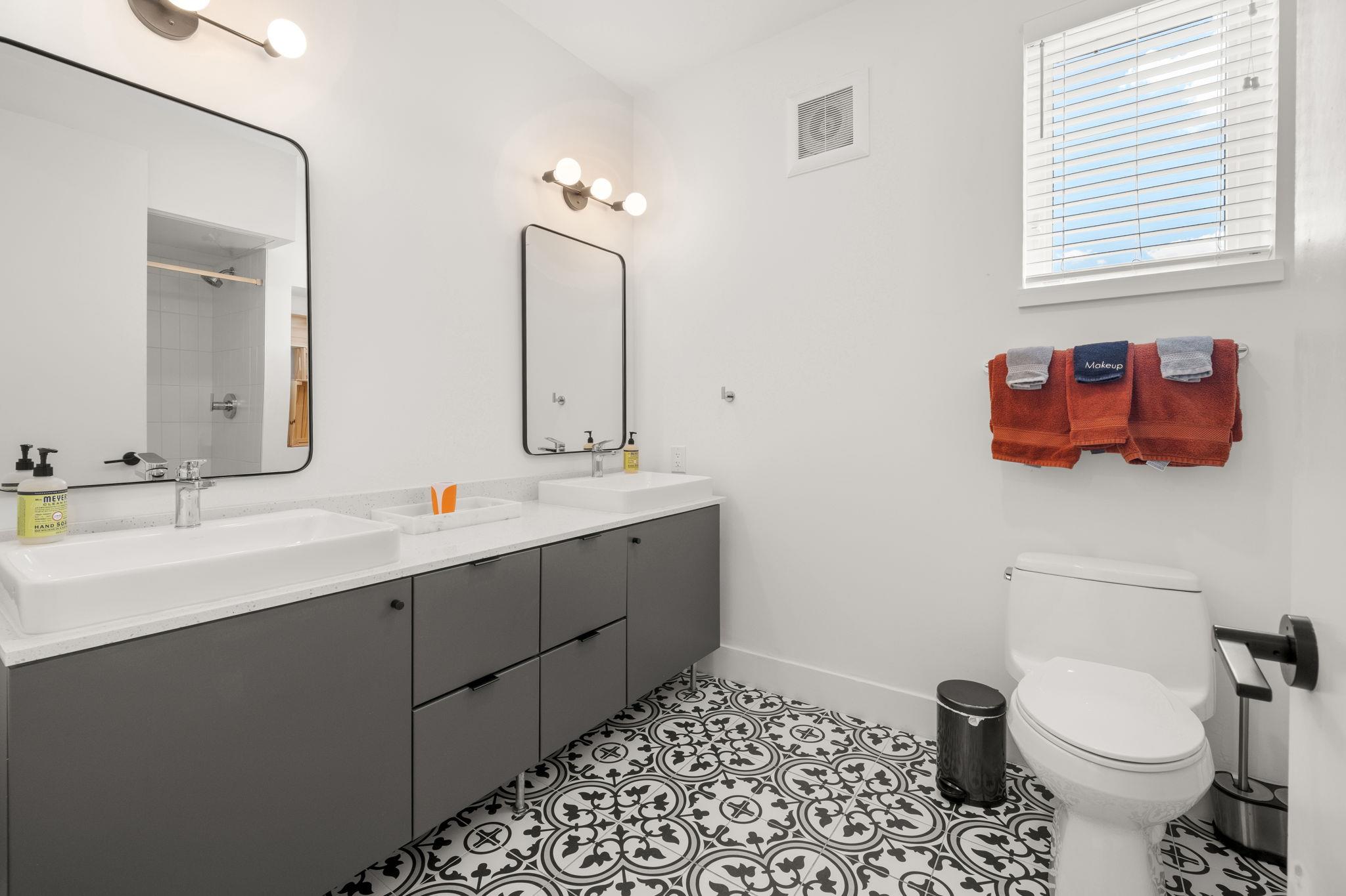 2709 E 5th St # 1306, Austin, TX 78702