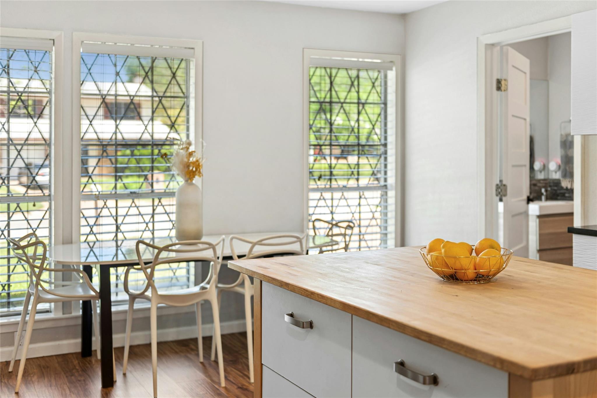 6911 Langston Dr, Austin, TX 78723