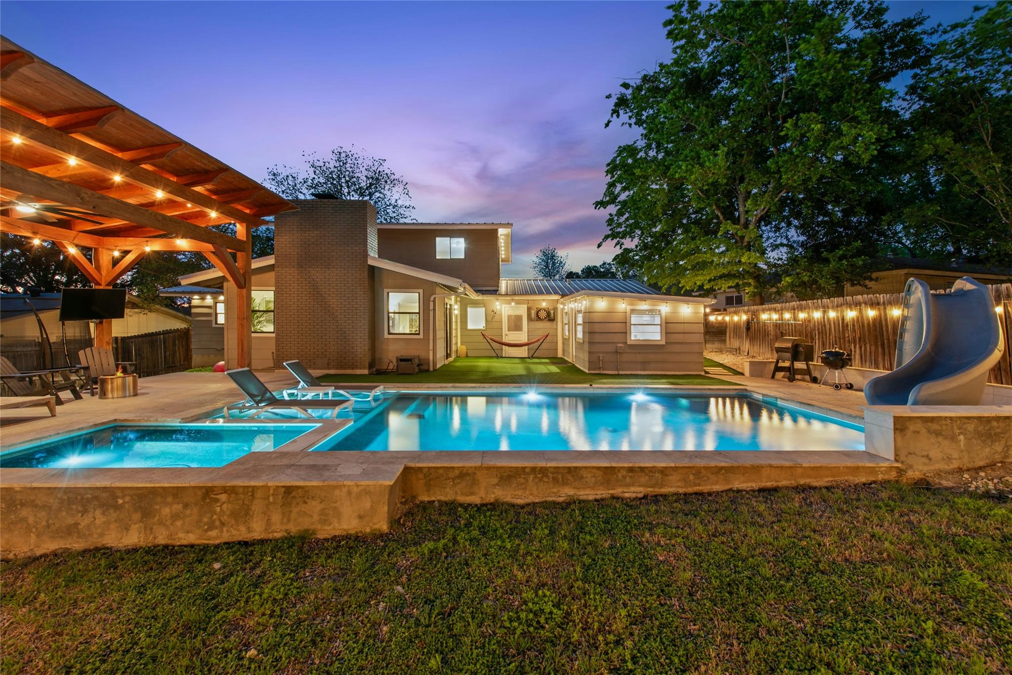 6911 Langston Dr, Austin, TX 78723