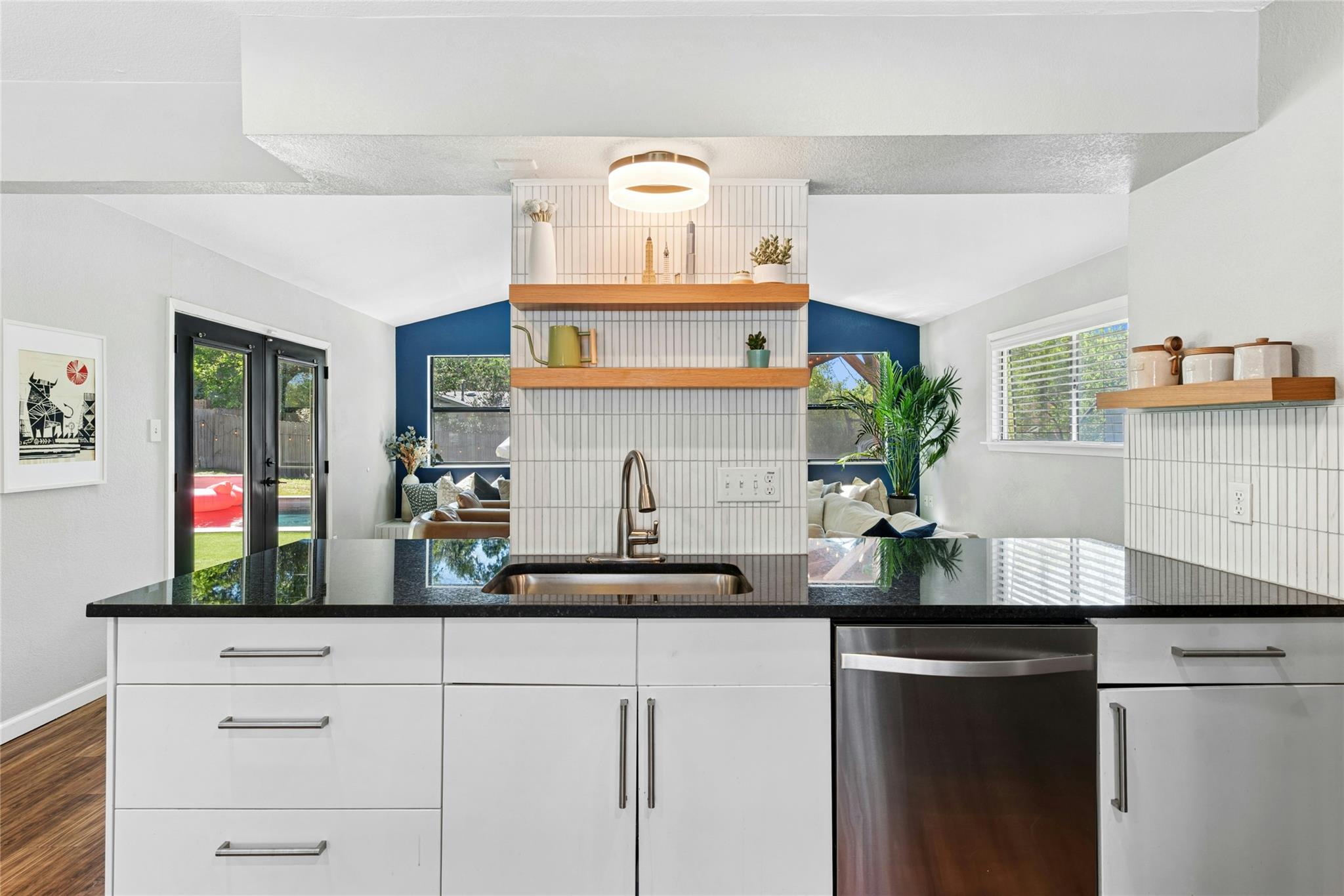 6911 Langston Dr, Austin, TX 78723