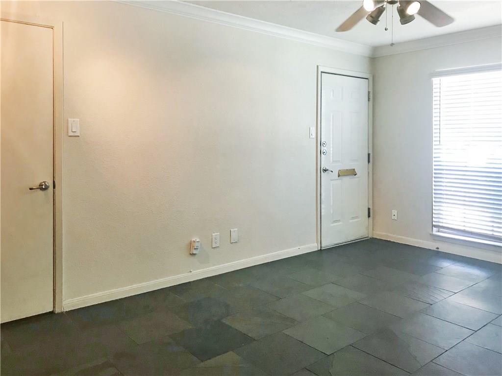 741 E OLTORF St # 102, Austin, TX 78704