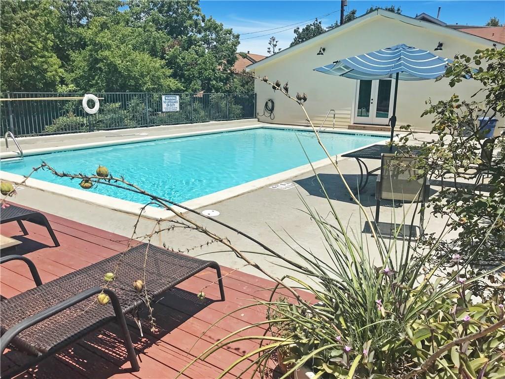 741 E OLTORF St # 102, Austin, TX 78704