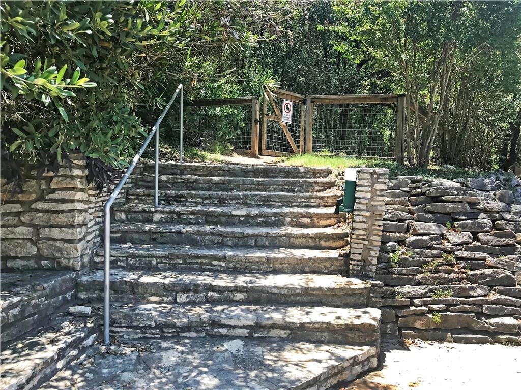 741 E OLTORF St # 102, Austin, TX 78704