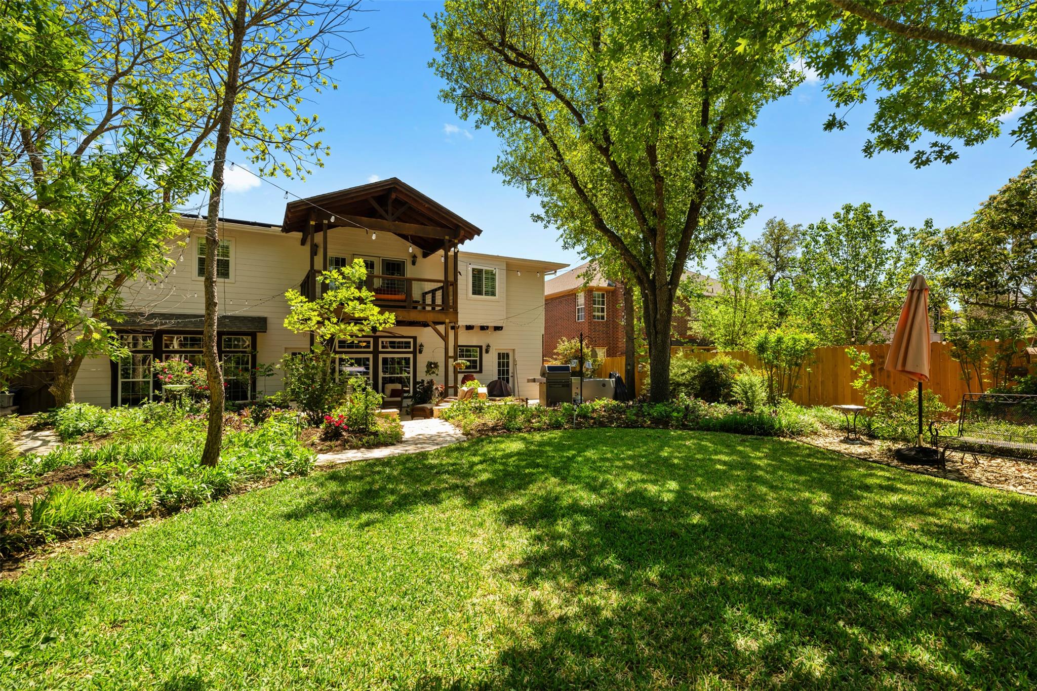 6425 Yaupon Dr, Austin, TX 78759