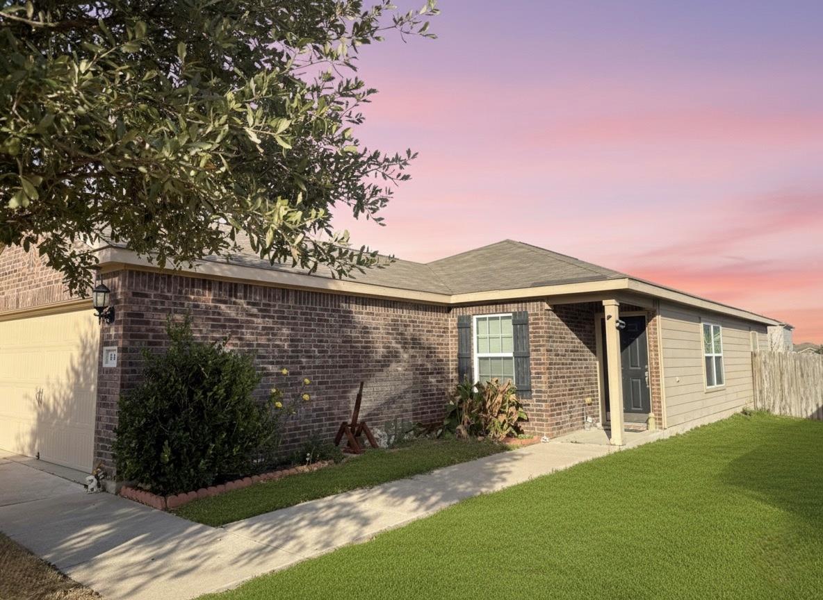 108 Koontz Loop, Jarrell, TX 76537