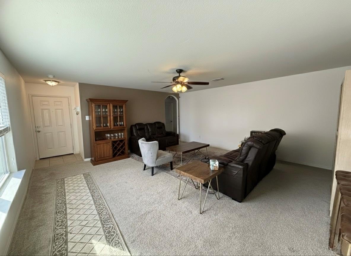 108 Koontz Loop, Jarrell, TX 76537