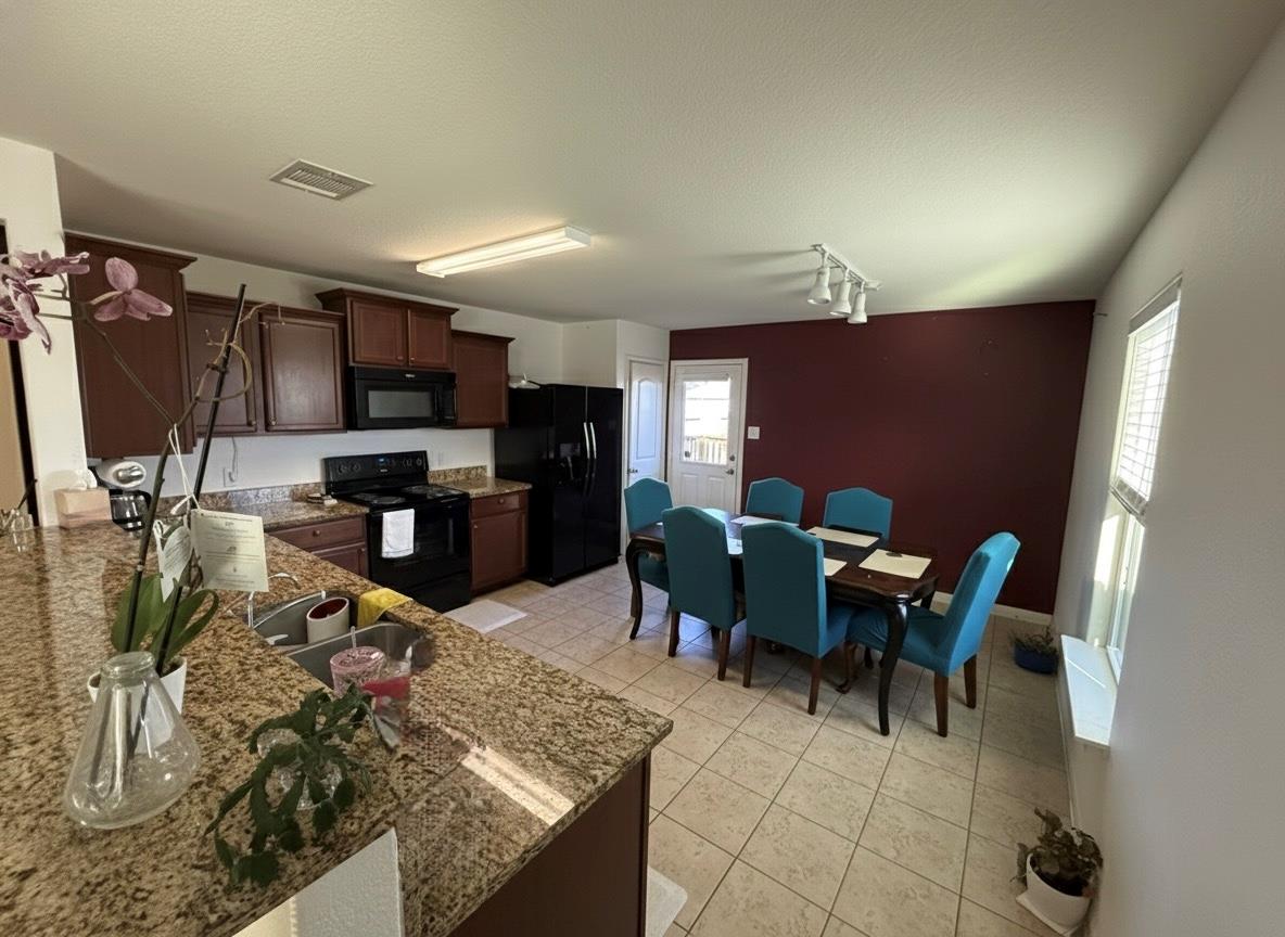 108 Koontz Loop, Jarrell, TX 76537