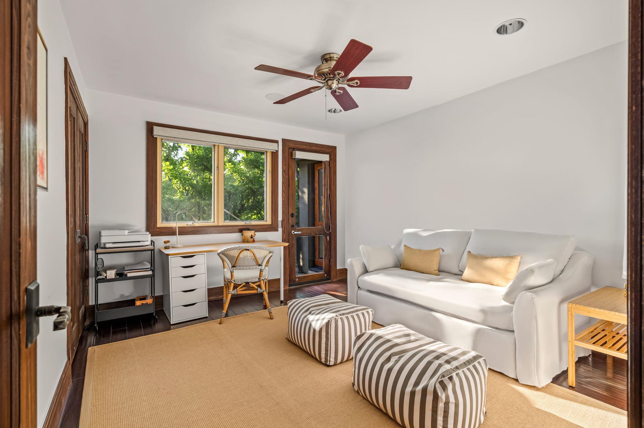 1111 W 12th St # 107, Austin, TX 78703