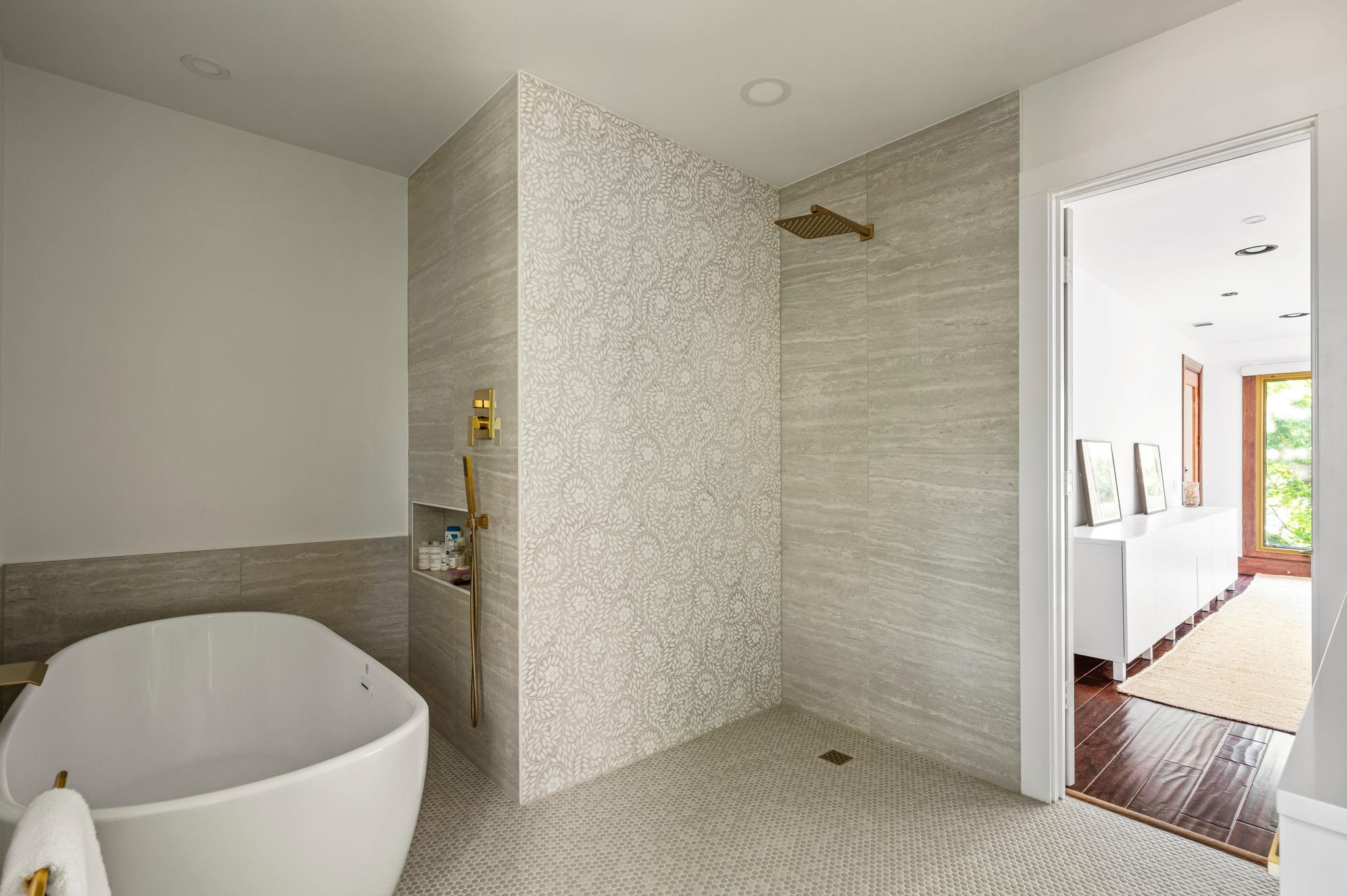 1111 W 12th St # 107, Austin, TX 78703