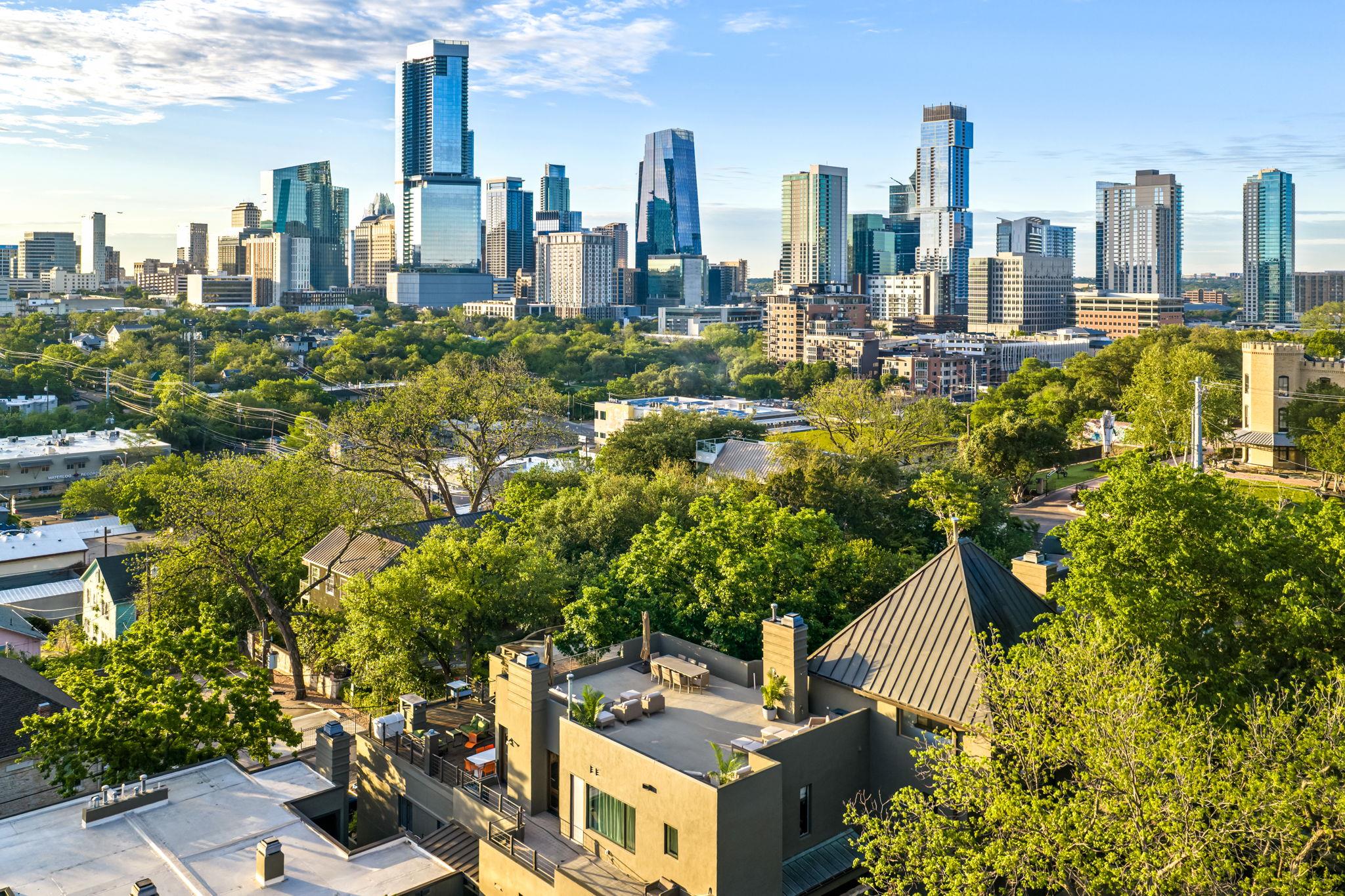 1111 W 12th St # 107, Austin, TX 78703