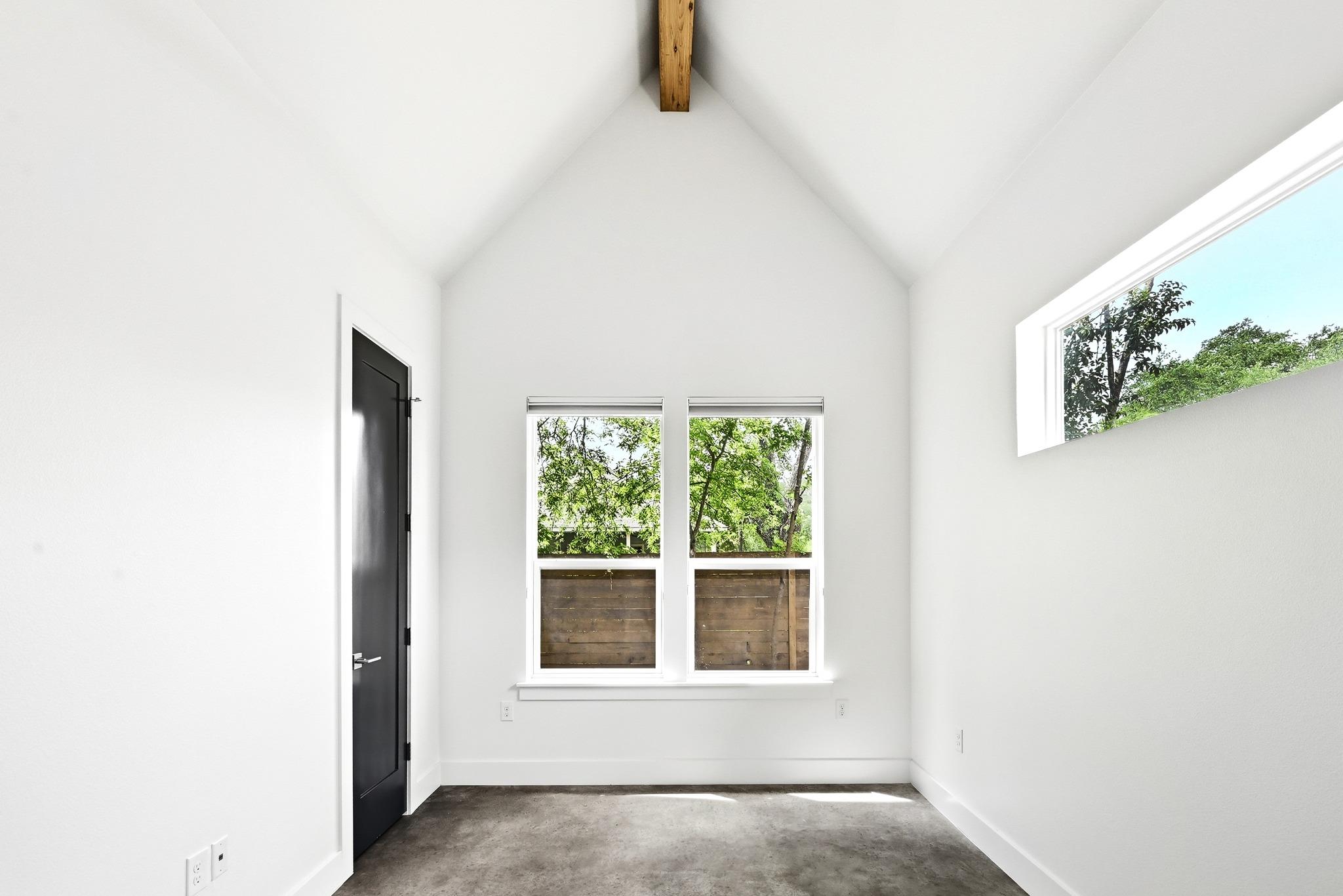 1218 Eleanor St # 2, Austin, TX 78721