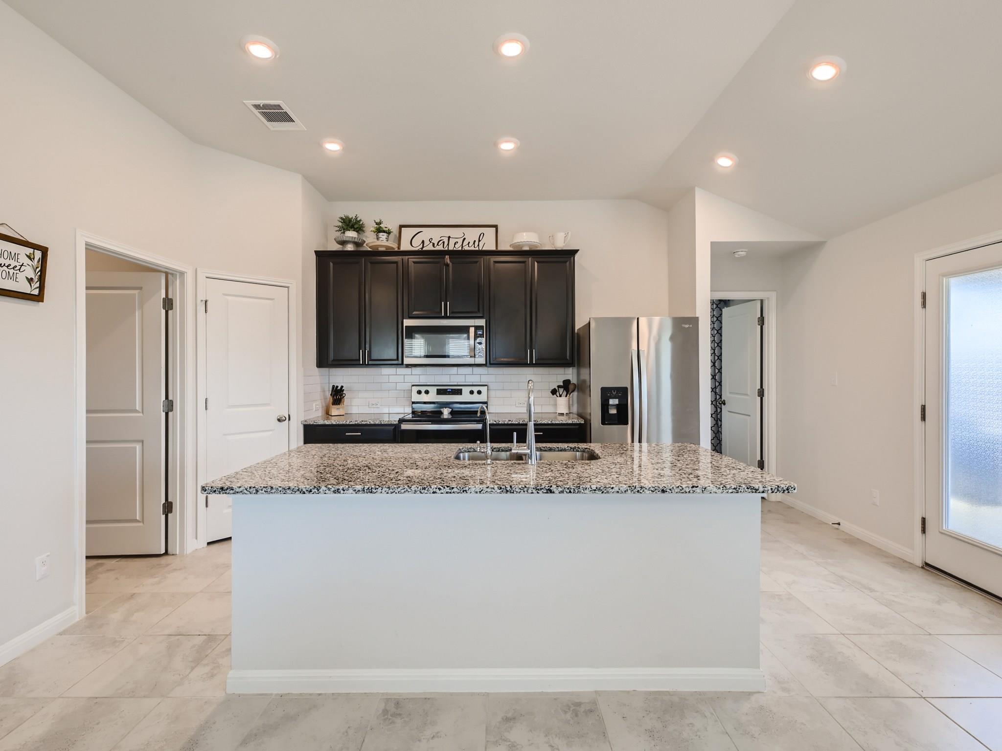 195 Star Light Way, Kyle, TX 78640