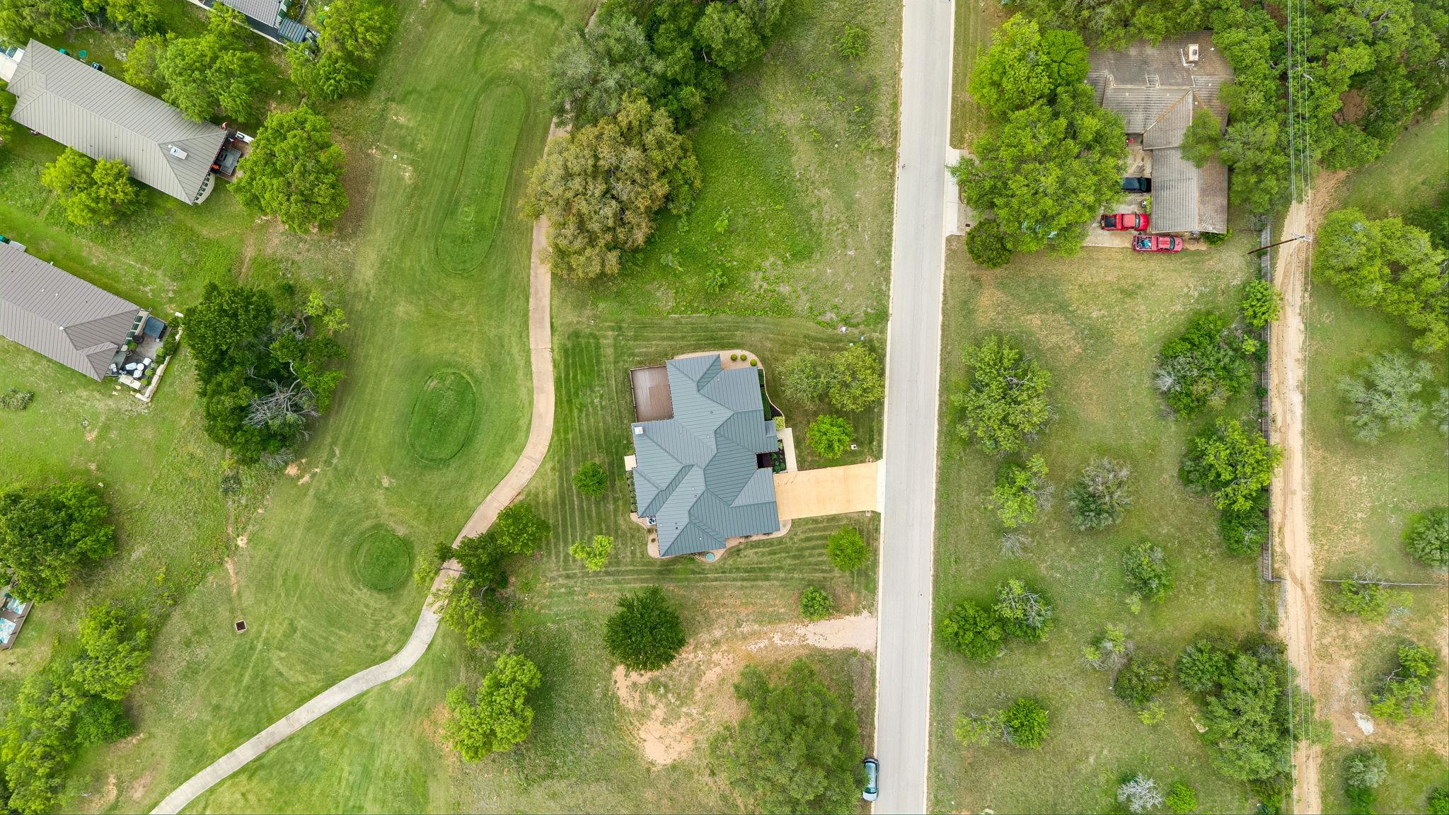 824 Sun Ray, Horseshoe Bay, TX 78657