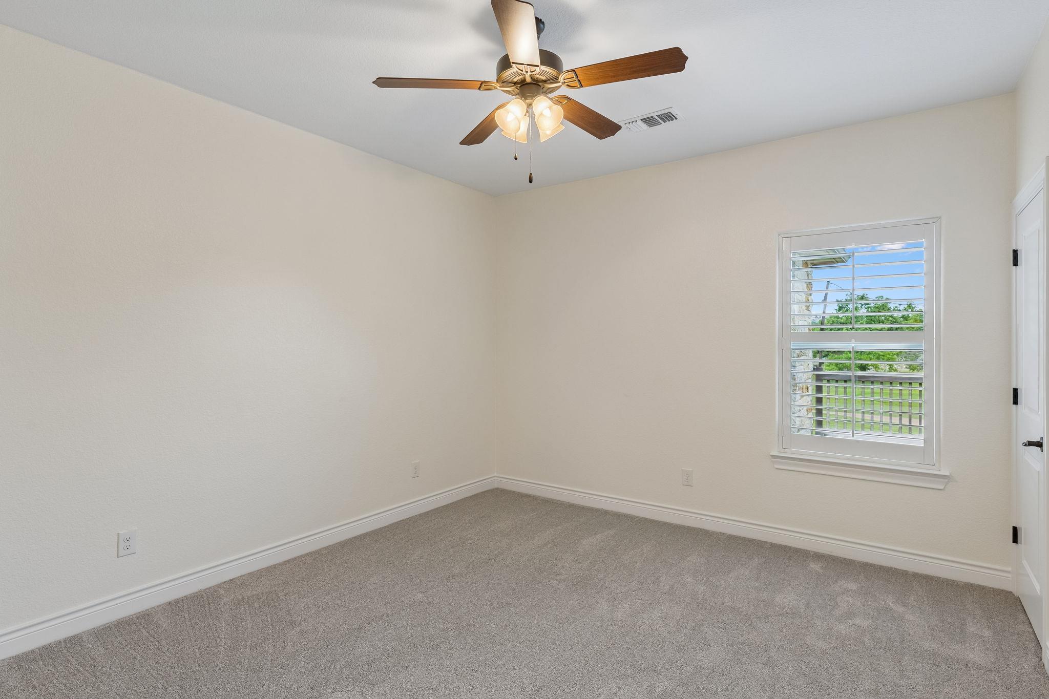 824 Sun Ray, Horseshoe Bay, TX 78657