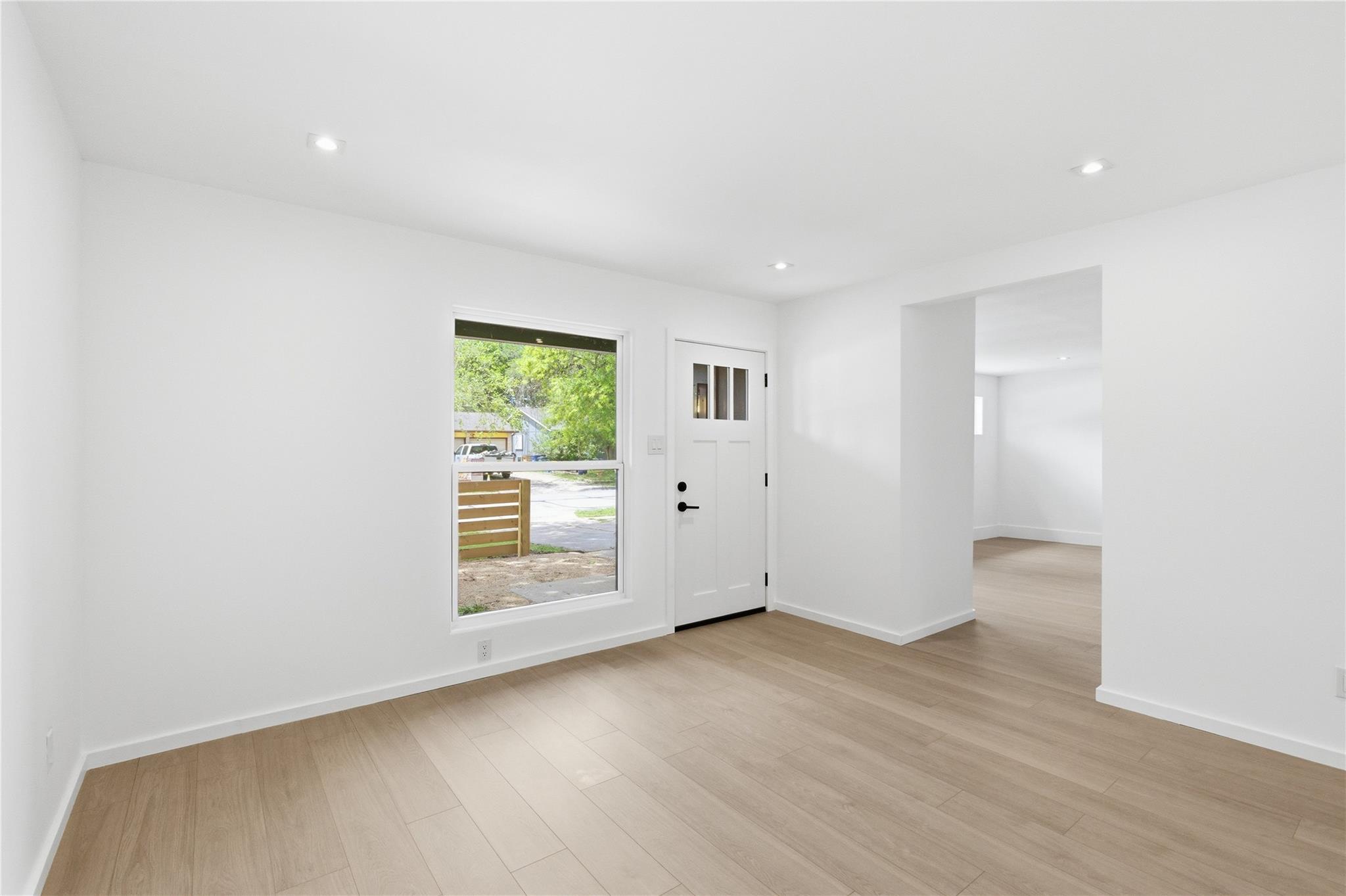 4400 Dovehill Dr, Austin, TX 78744