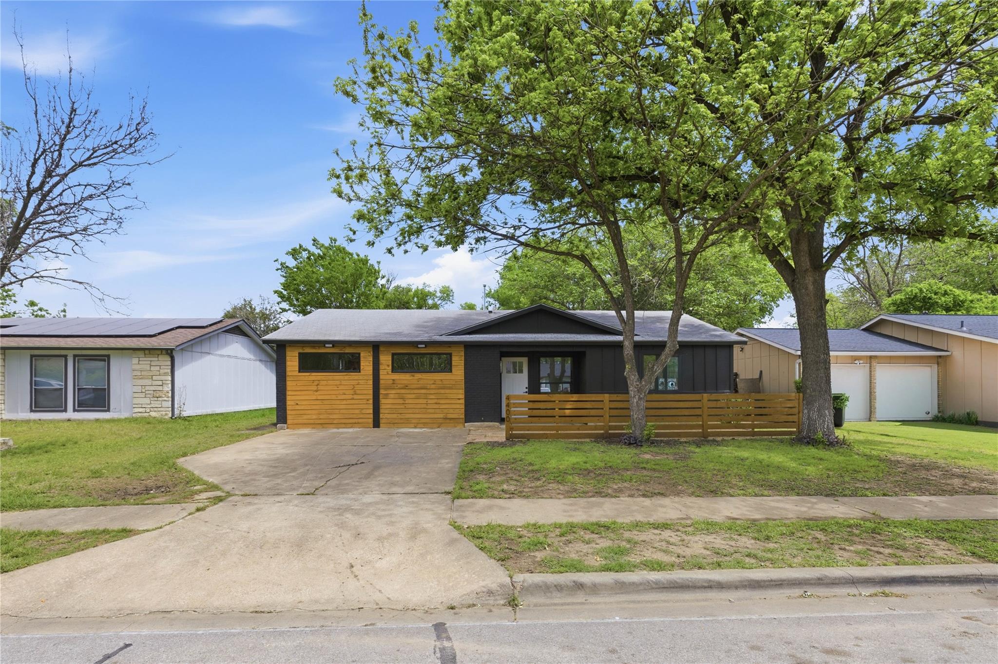 4400 Dovehill Dr, Austin, TX 78744