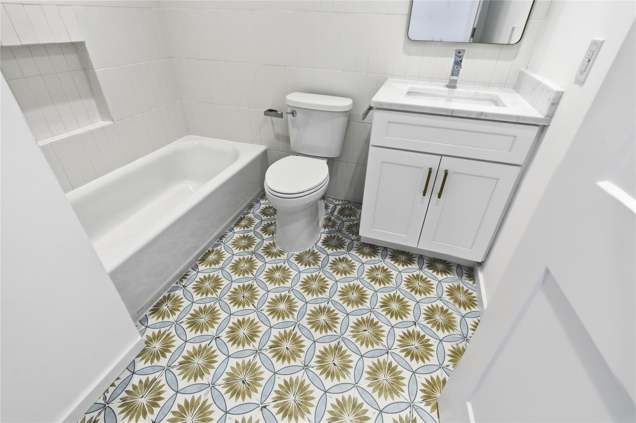 4400 Dovehill Dr, Austin, TX 78744