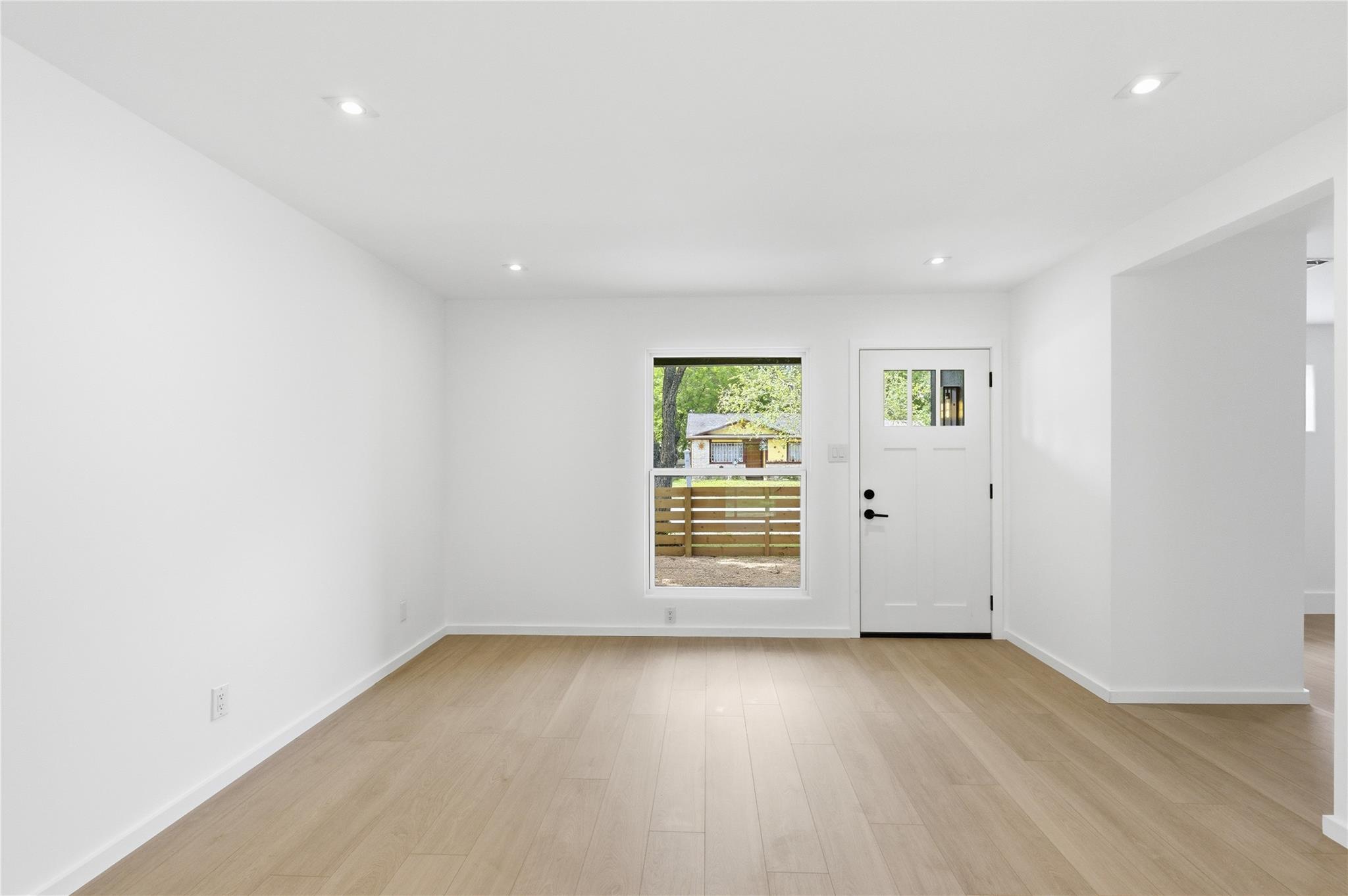 4400 Dovehill Dr, Austin, TX 78744