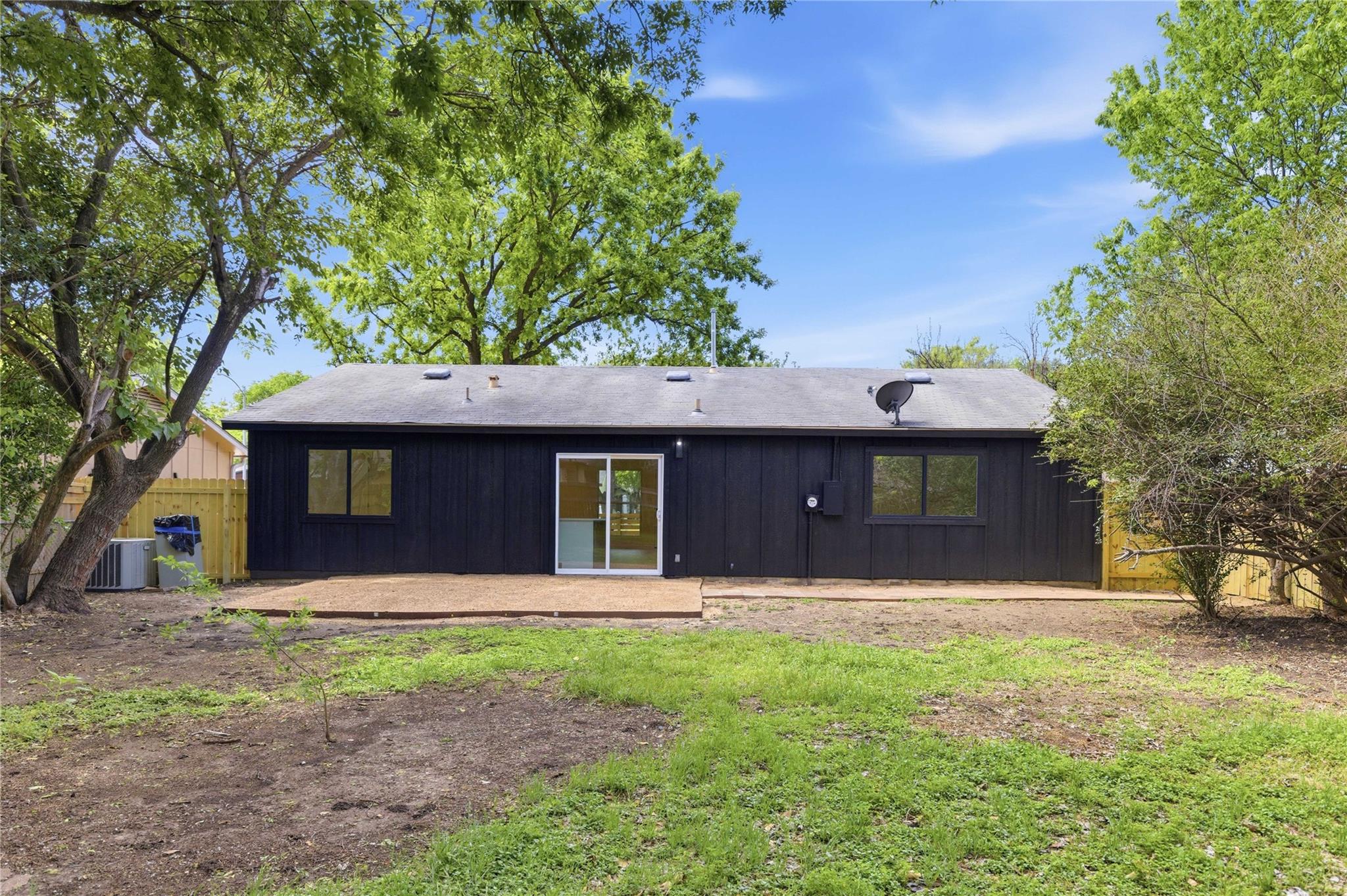 4400 Dovehill Dr, Austin, TX 78744