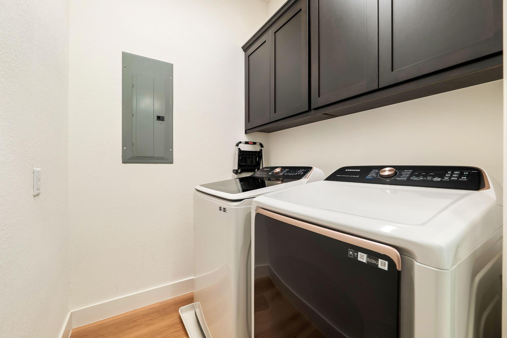 306 Cartwheel Bnd # 130, Austin, TX 78738