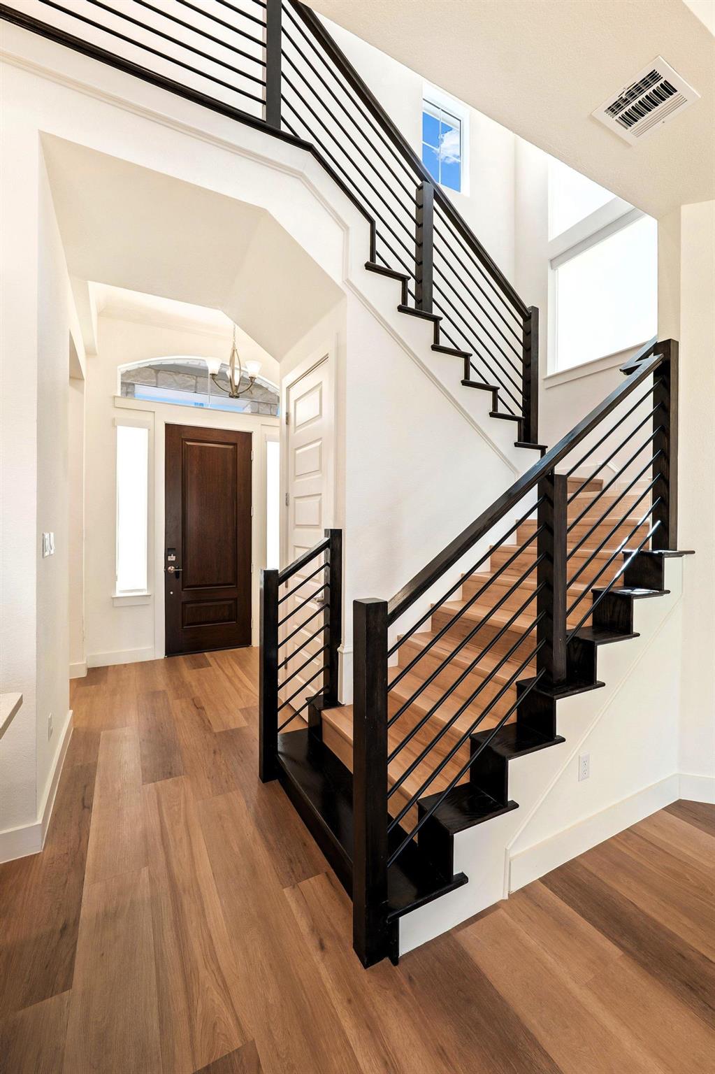 306 Cartwheel Bnd # 130, Austin, TX 78738