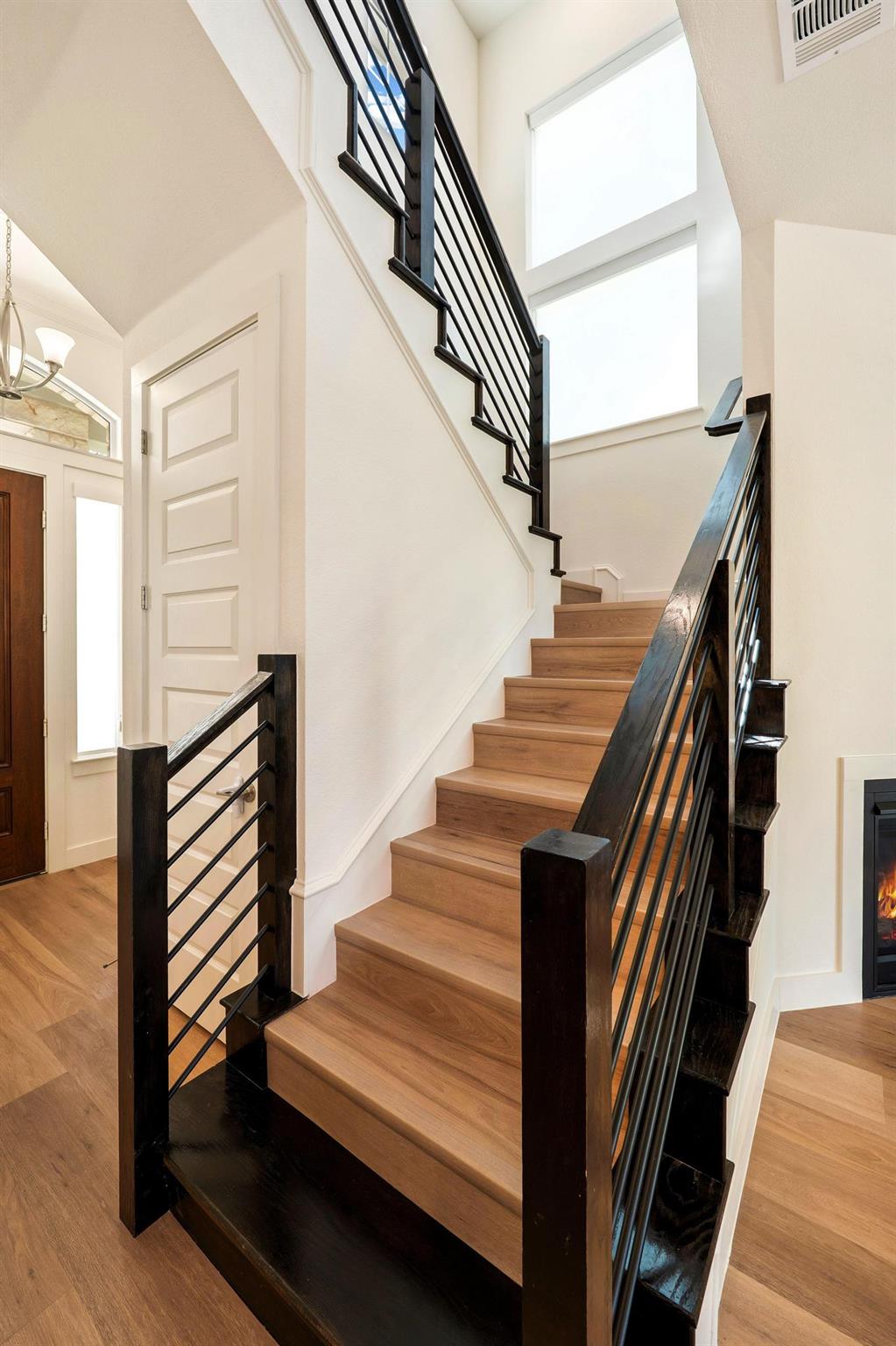 306 Cartwheel Bnd # 130, Austin, TX 78738