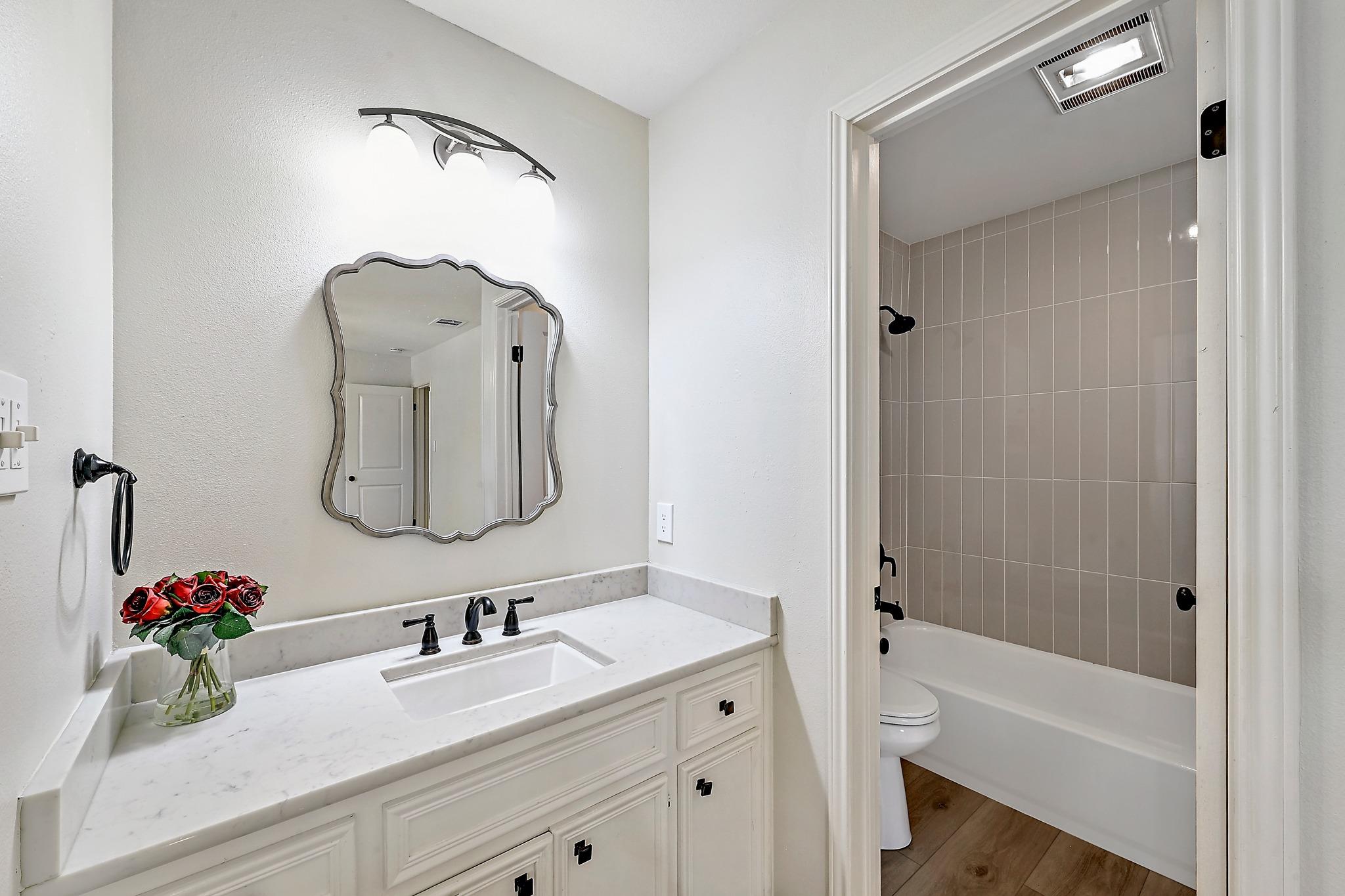 11105 Wintergreen Hl, Austin, TX 78750