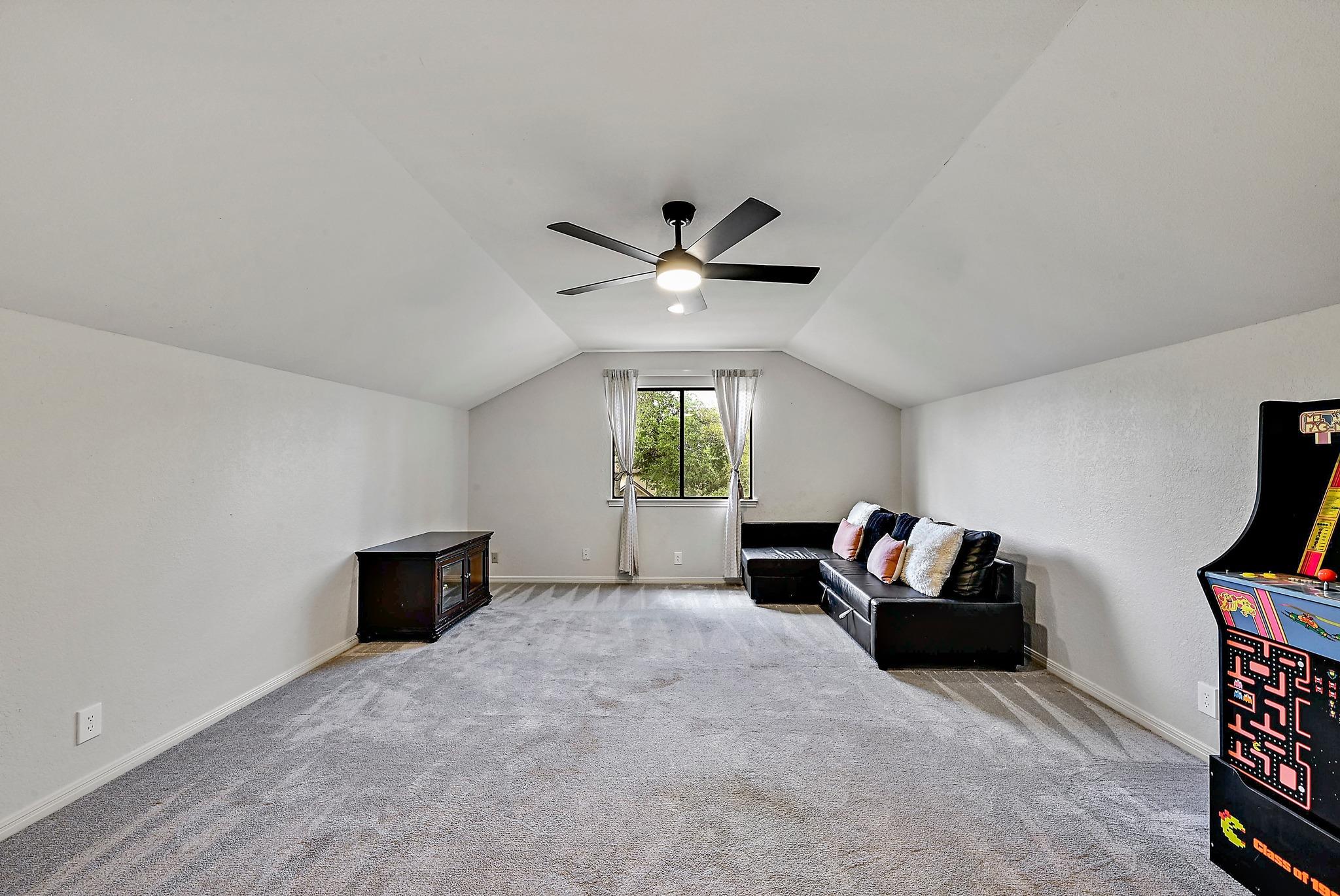 11105 Wintergreen Hl, Austin, TX 78750