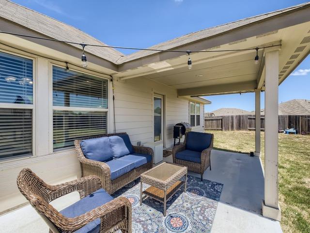 195 Star Light Way, Kyle, TX 78640