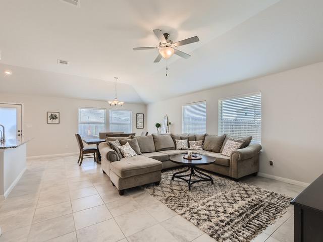 195 Star Light Way, Kyle, TX 78640