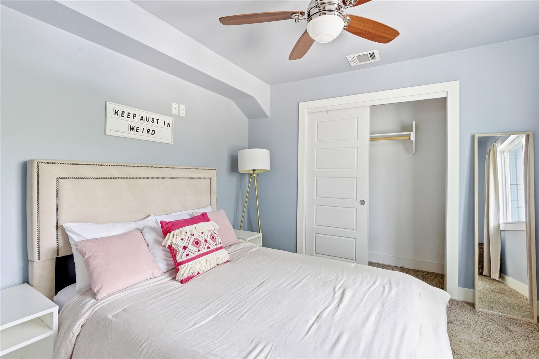 2202 Willow St # B, Austin, TX 78702