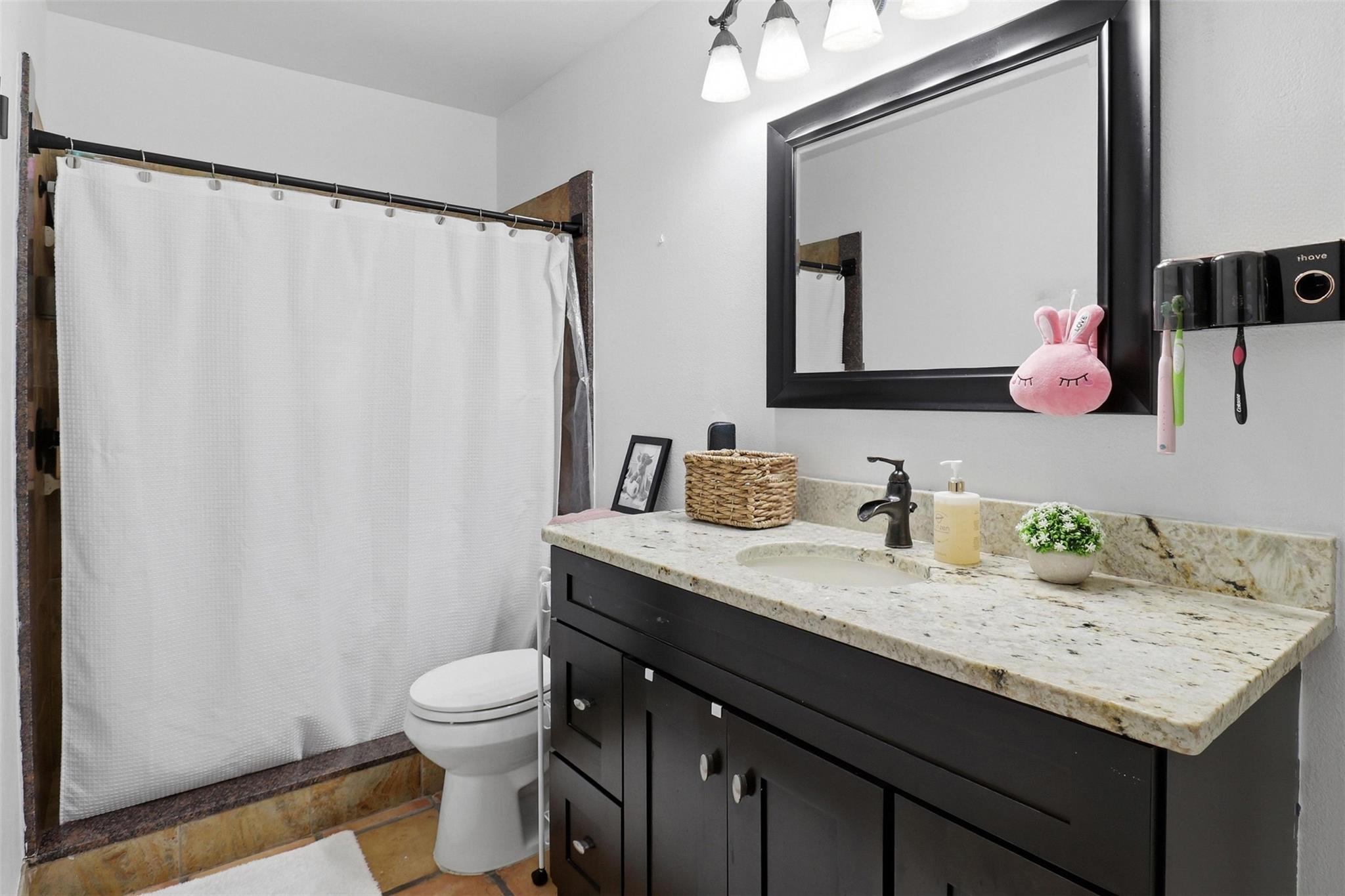 1204 S Gabriel Dr, Leander, TX 78641