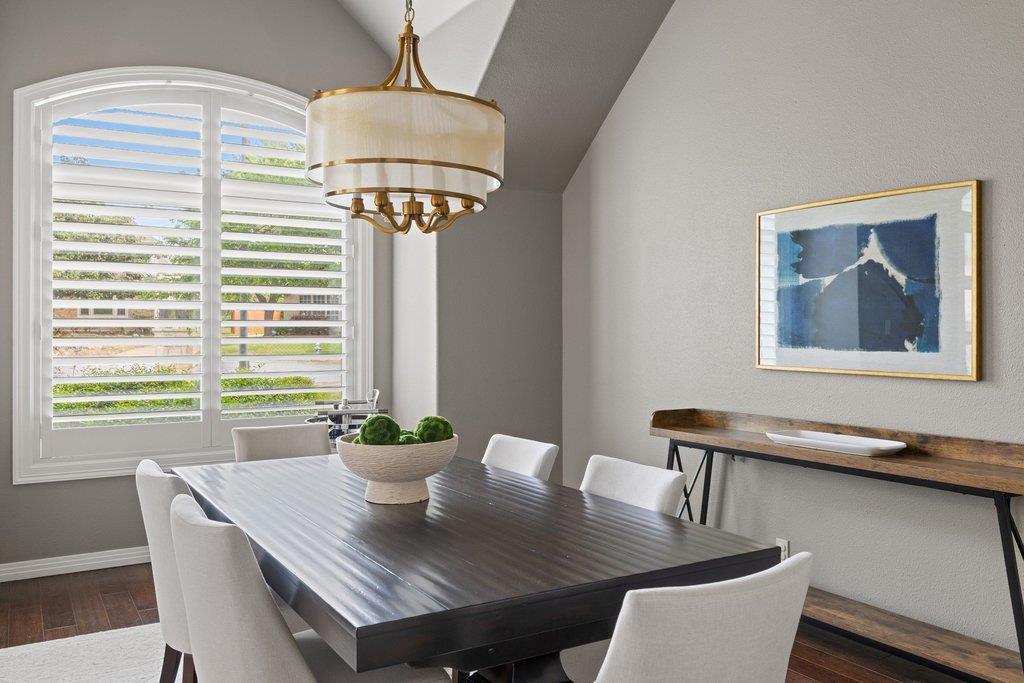 9905 Charthouse Cv, Austin, TX 78730