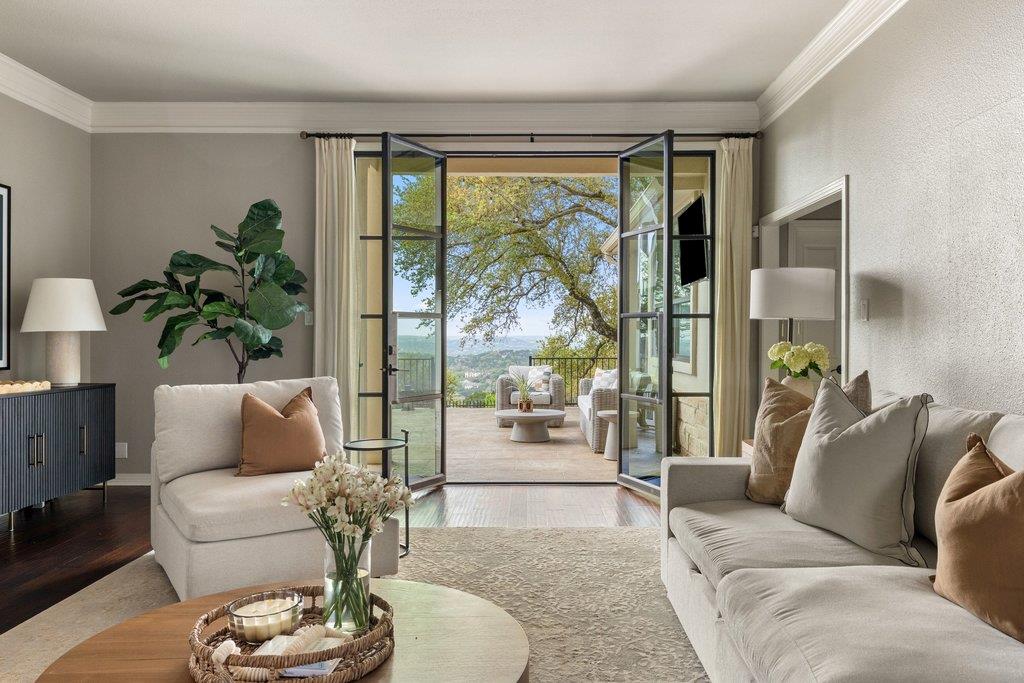 9905 Charthouse Cv, Austin, TX 78730