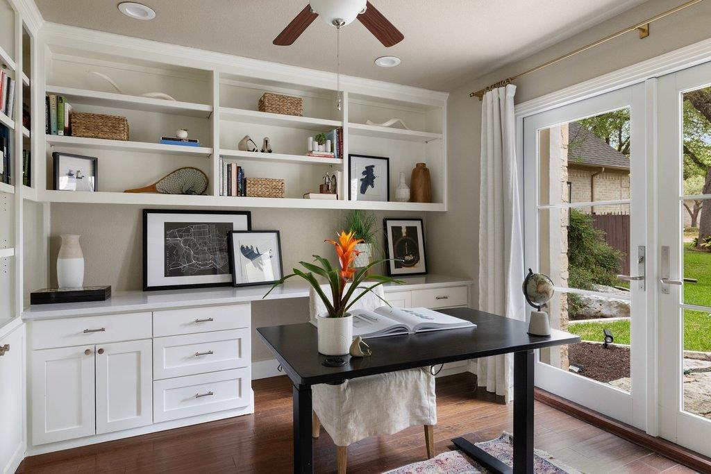 9905 Charthouse Cv, Austin, TX 78730