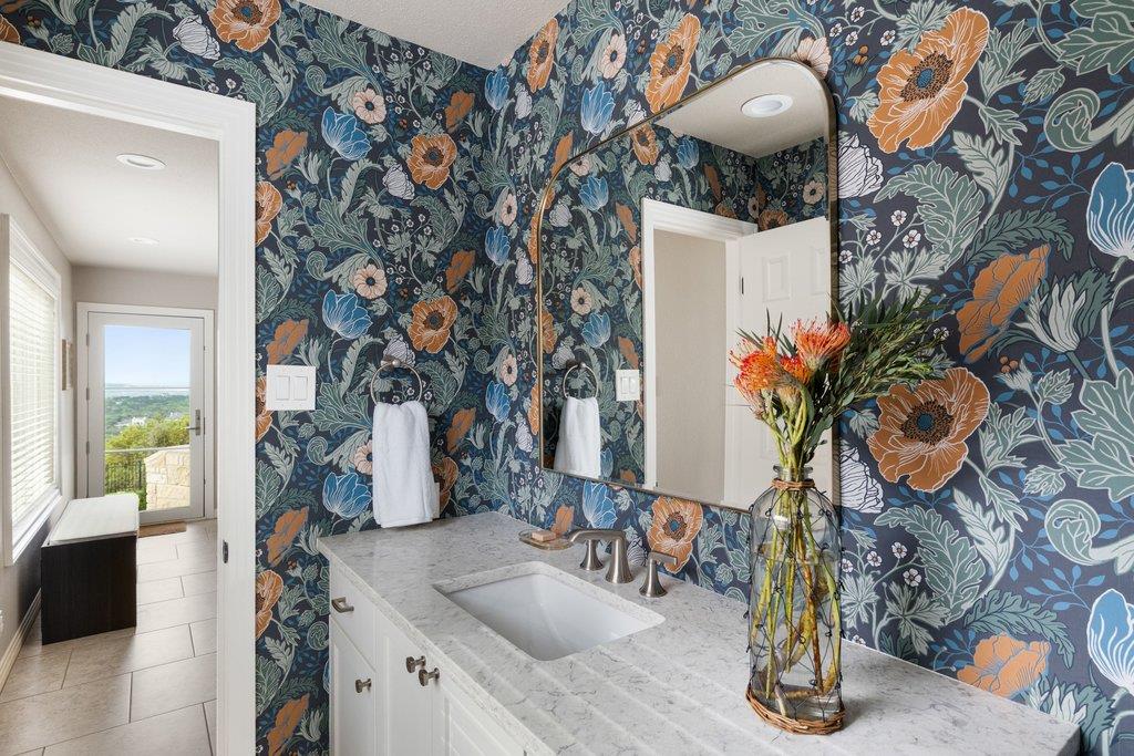 9905 Charthouse Cv, Austin, TX 78730