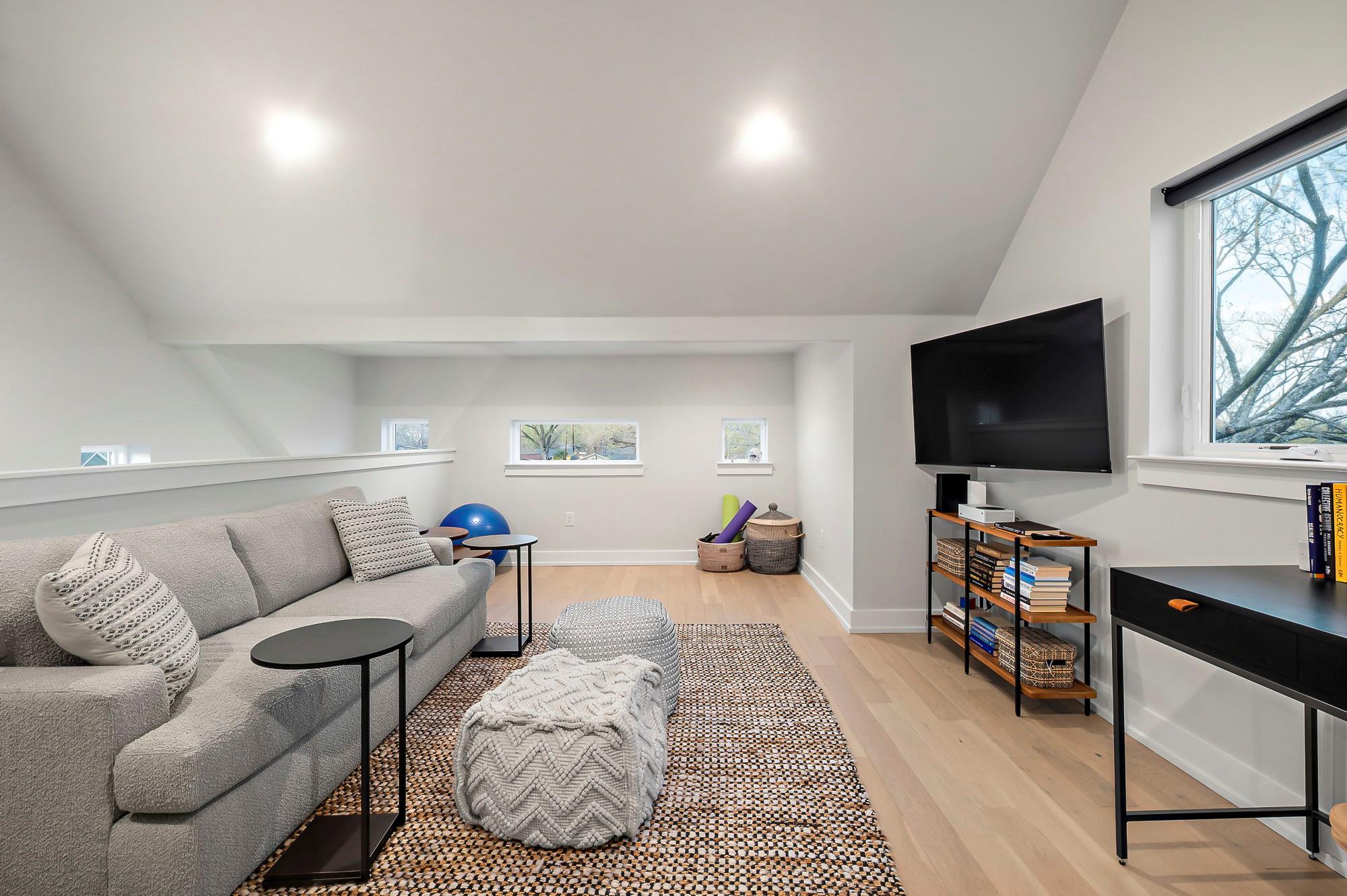 4607 Leslie Ave # A, Austin, TX 78721