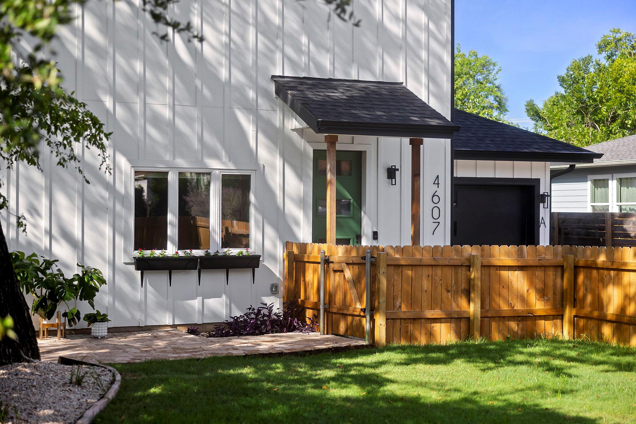 4607 Leslie Ave # A, Austin, TX 78721