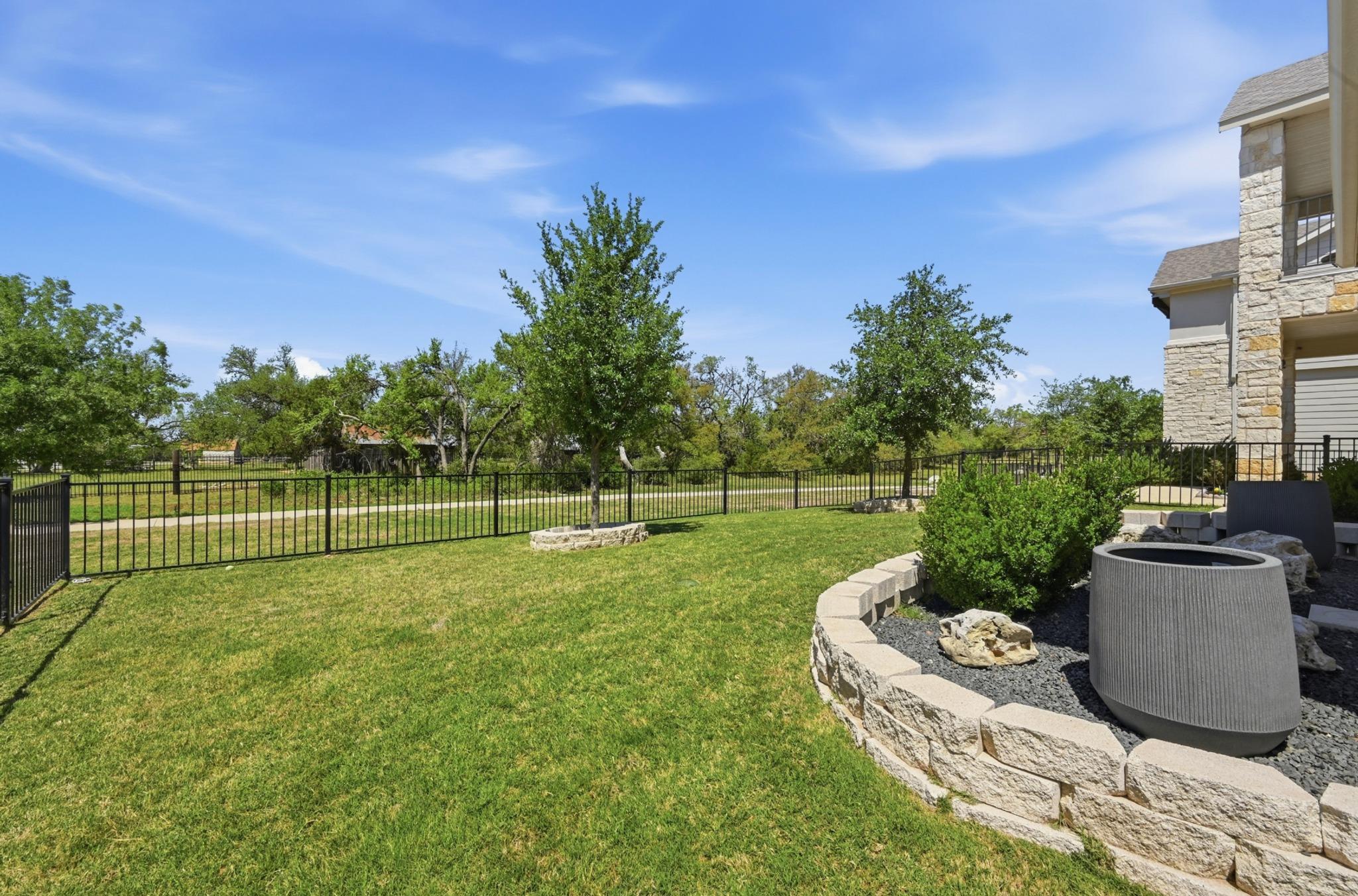 105 Mount Ord Ln, Dripping Springs, TX 78620