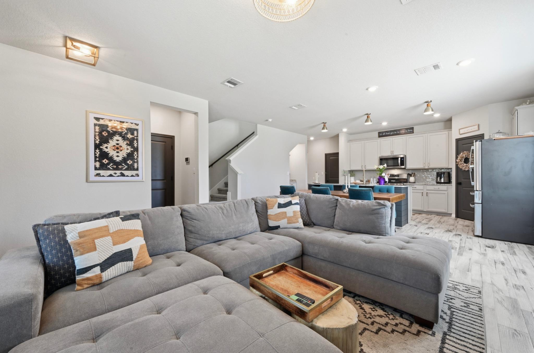 105 Mount Ord Ln, Dripping Springs, TX 78620