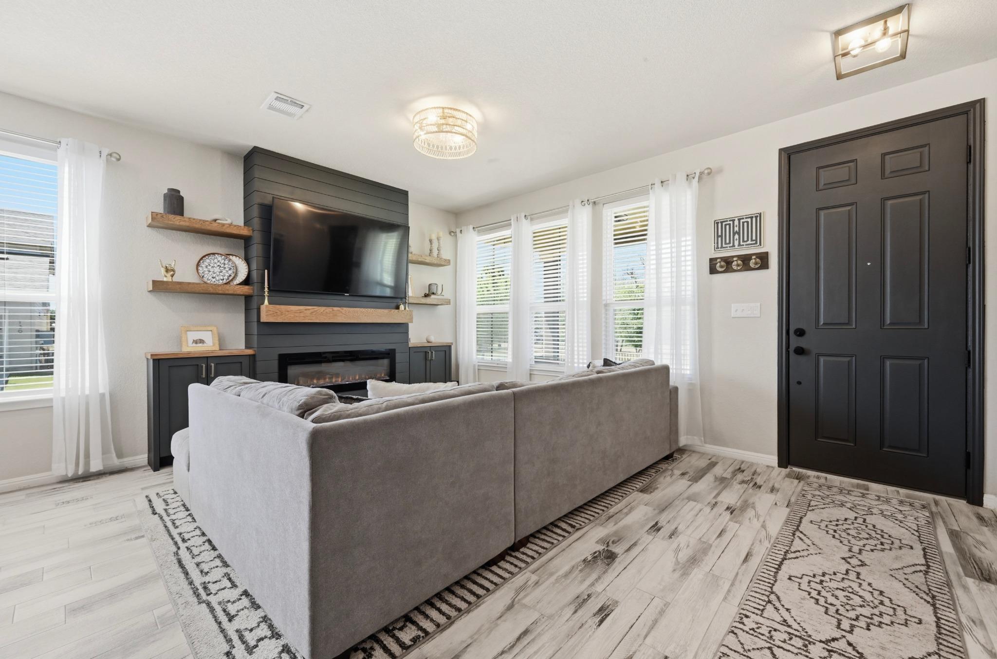 105 Mount Ord Ln, Dripping Springs, TX 78620