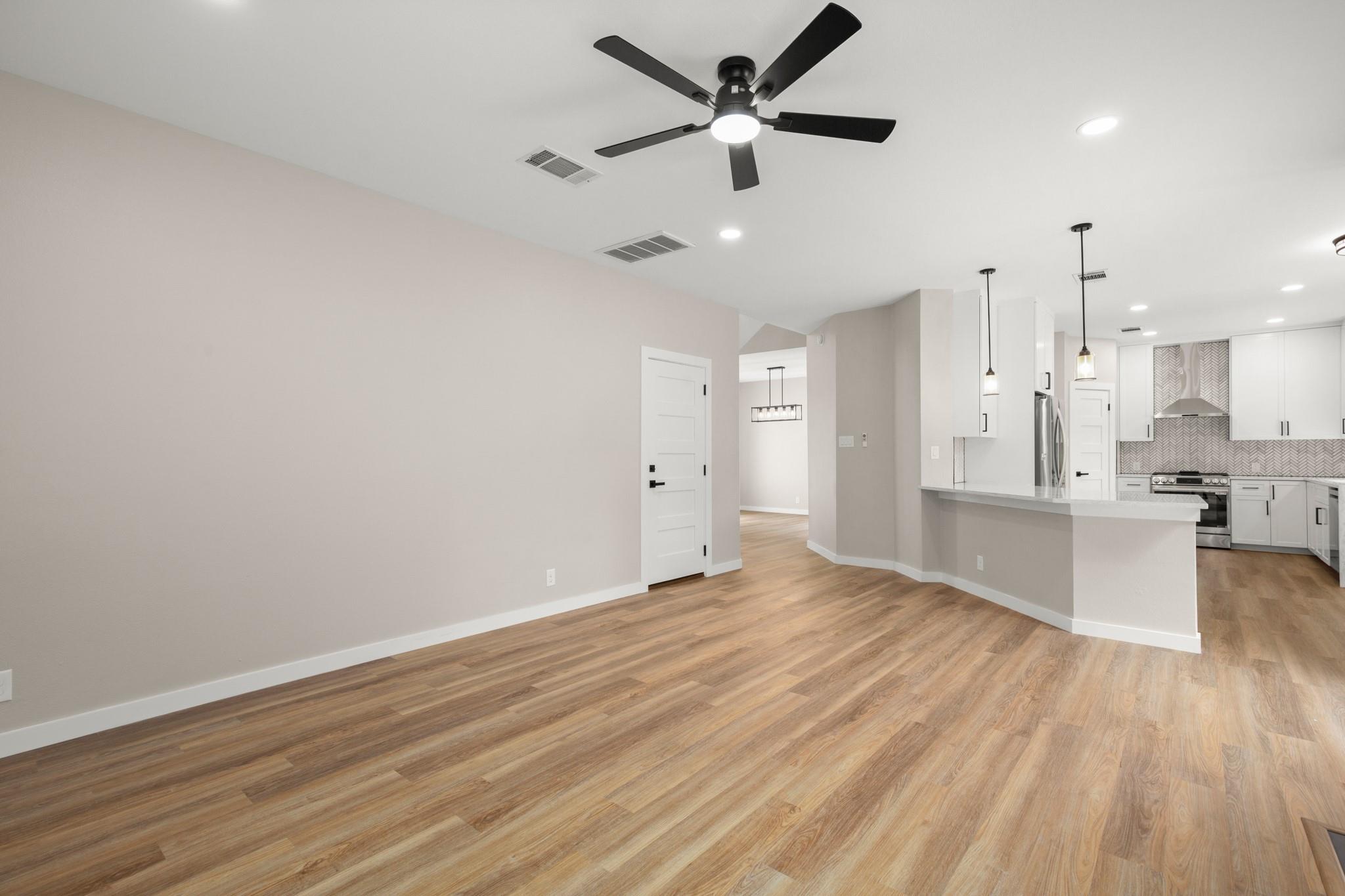 1115 Colby Ln, Cedar Park, TX 78613