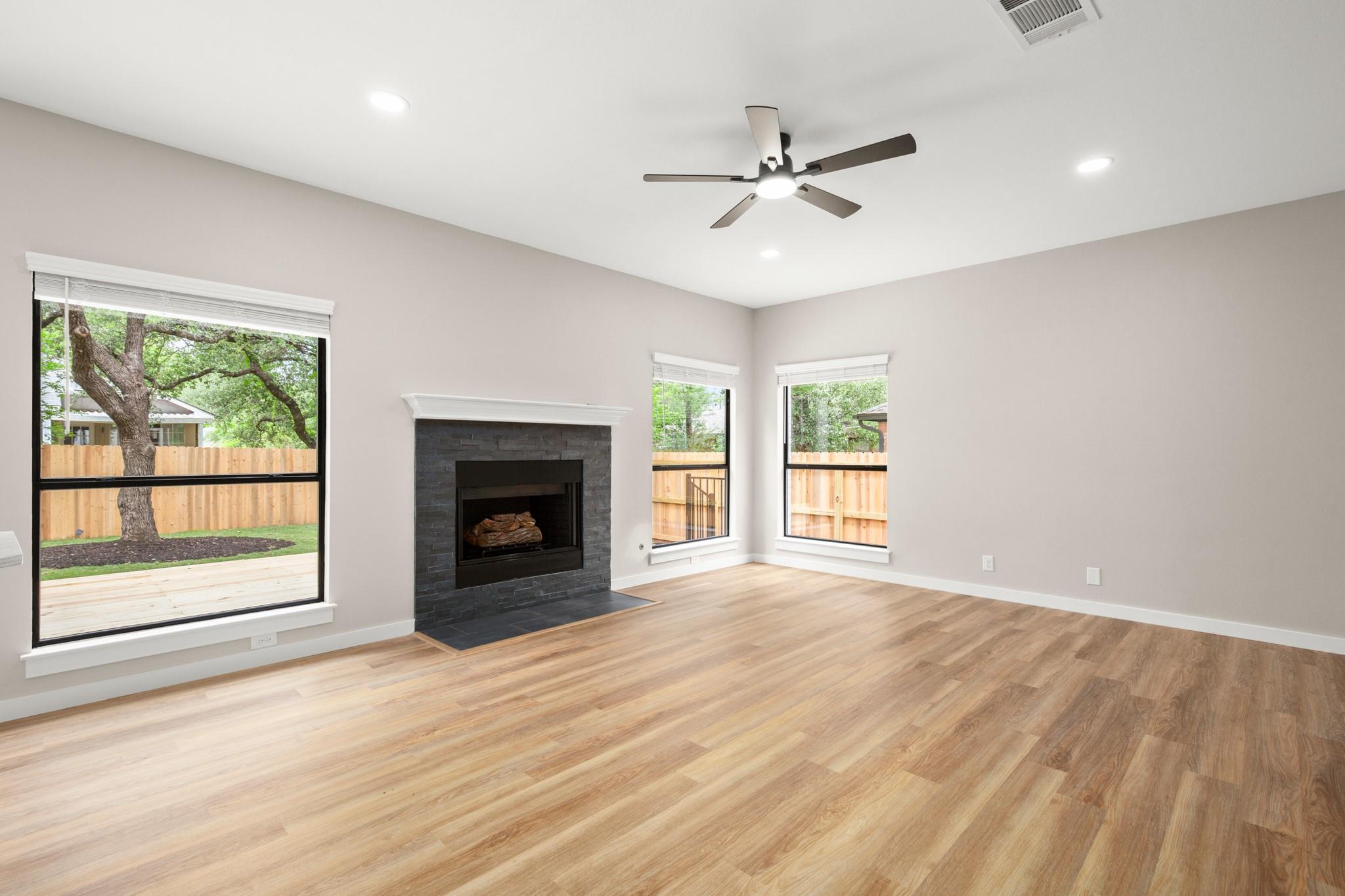 1115 Colby Ln, Cedar Park, TX 78613