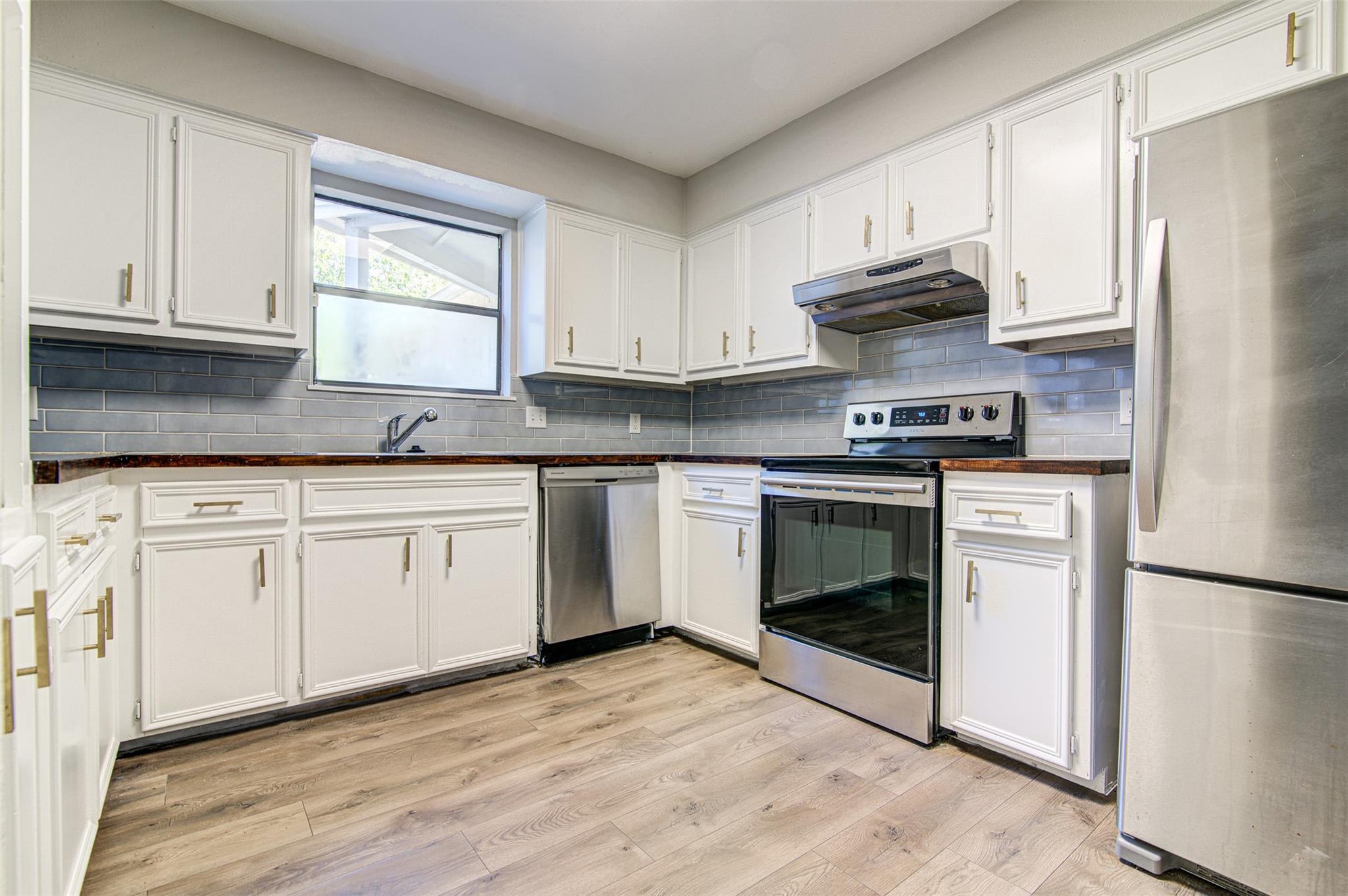 1605 Dale Cv # B, Round Rock, TX 78664